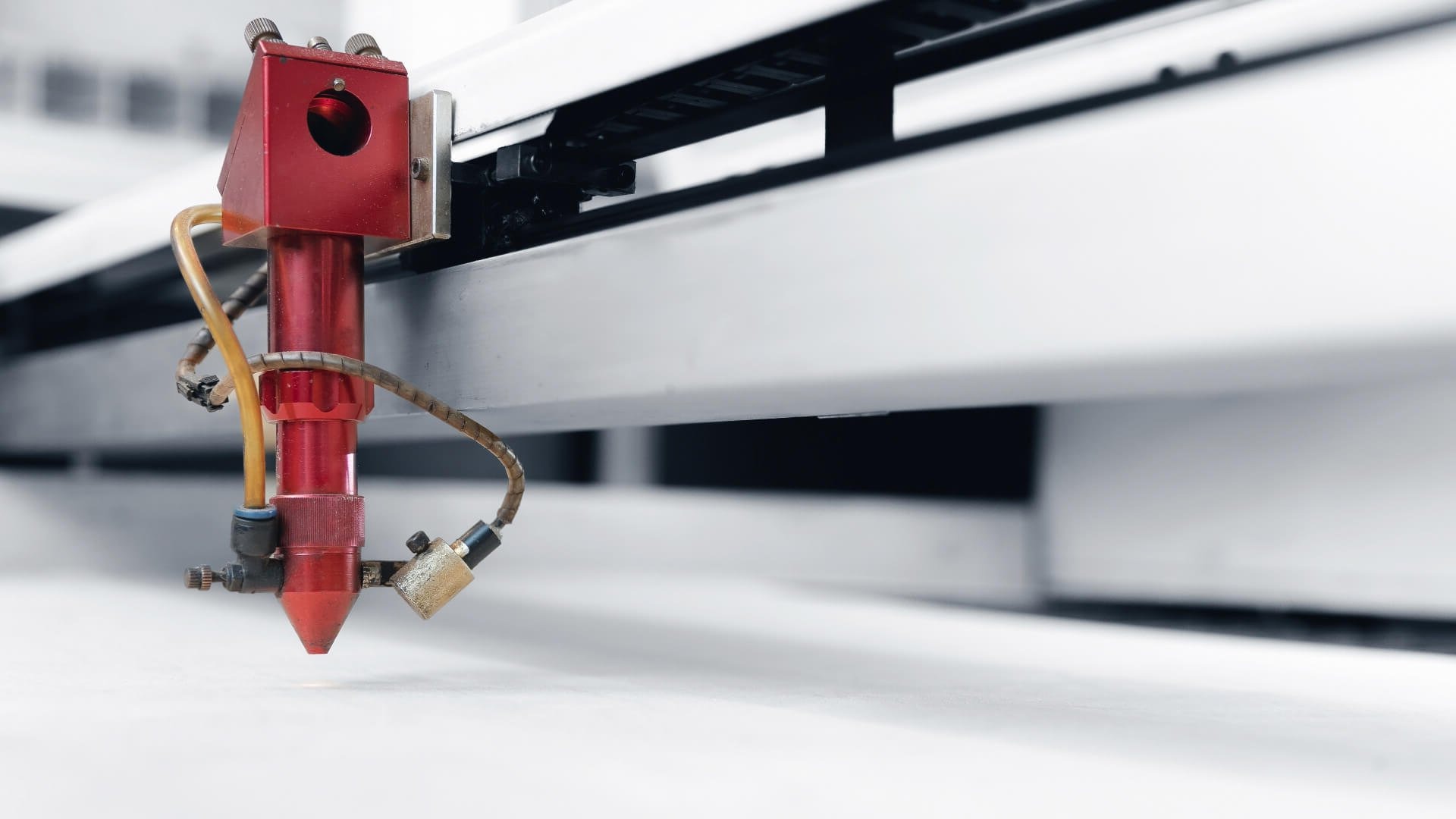 black and white bed linen