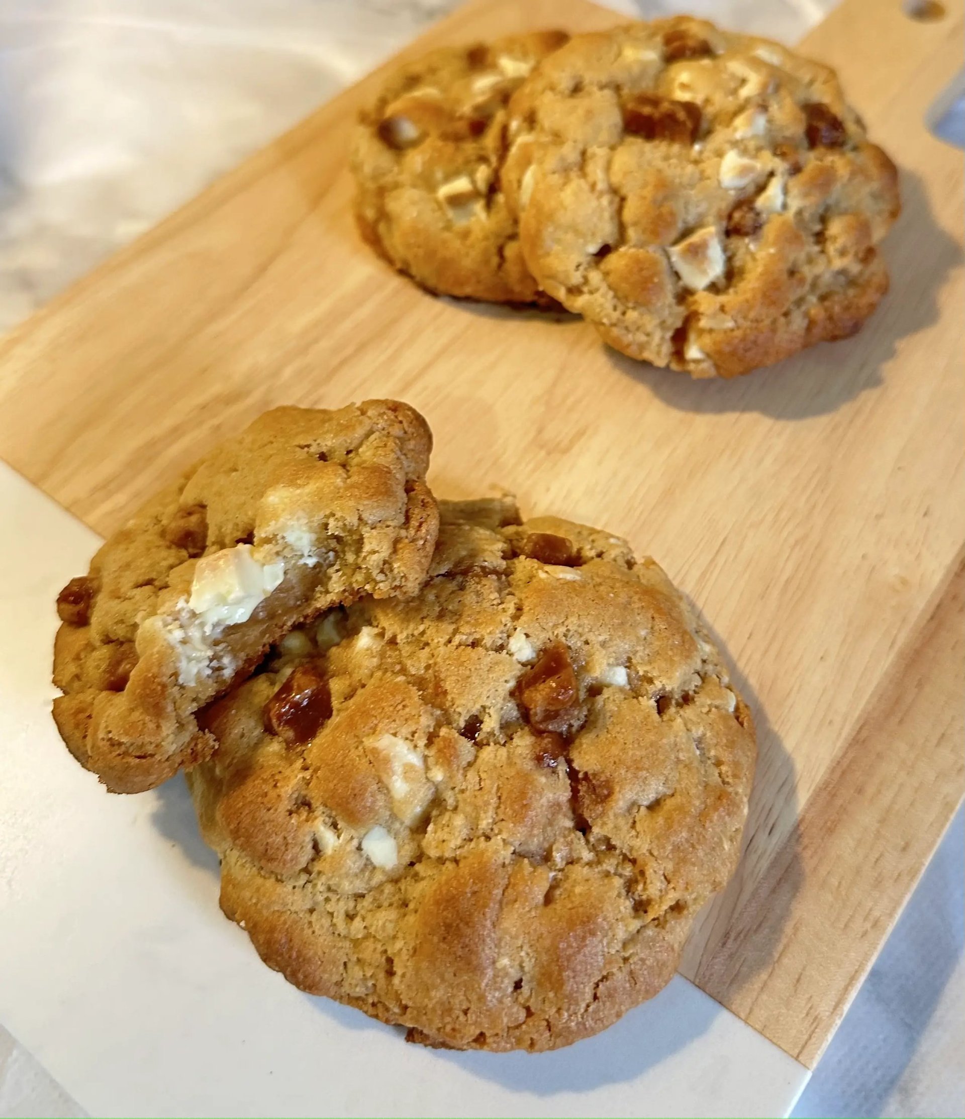 The Cara-Fudge Cookie