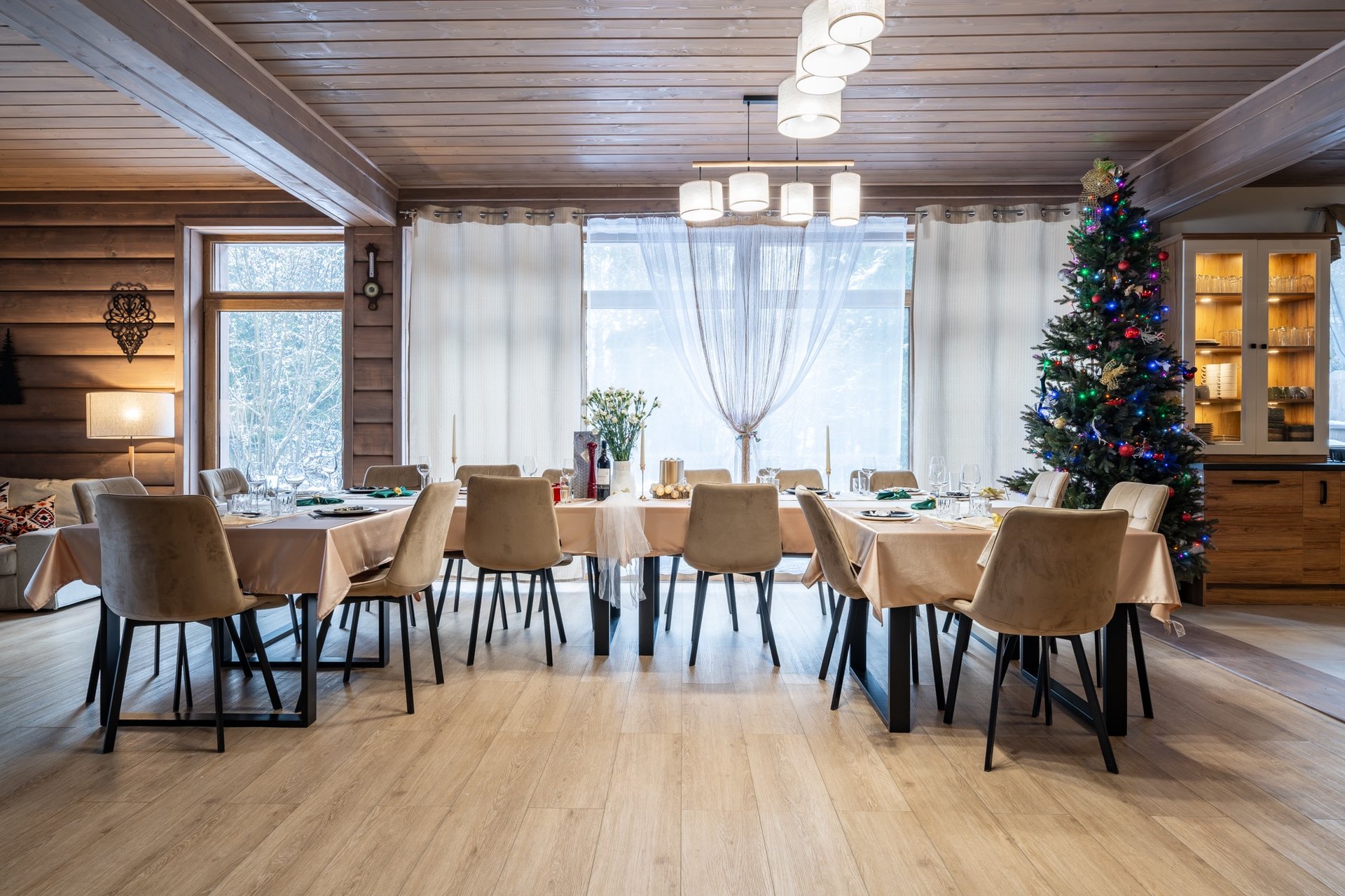 an abstract photo of a curved building with a blue sky in the background