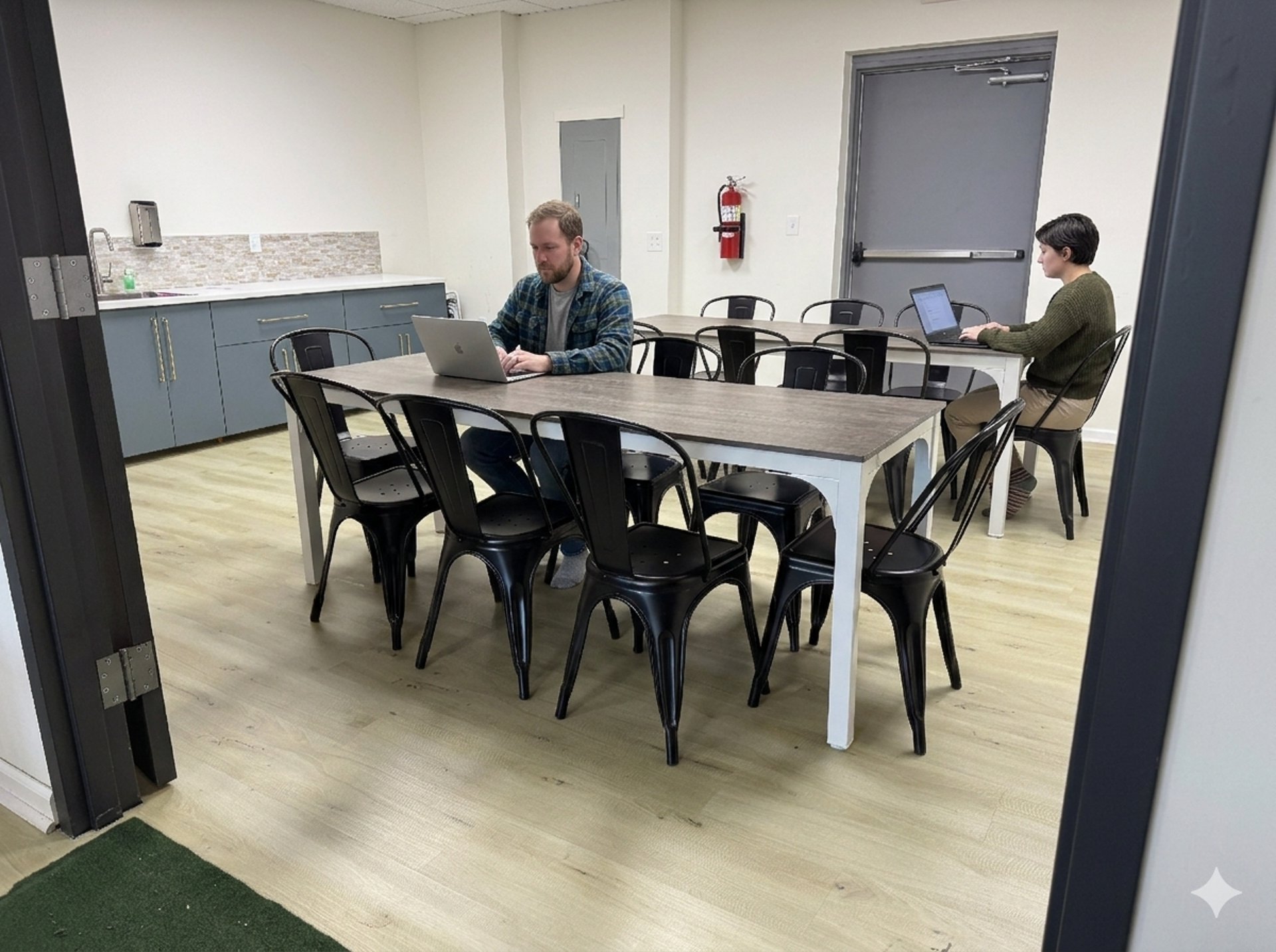 black and white bed linen