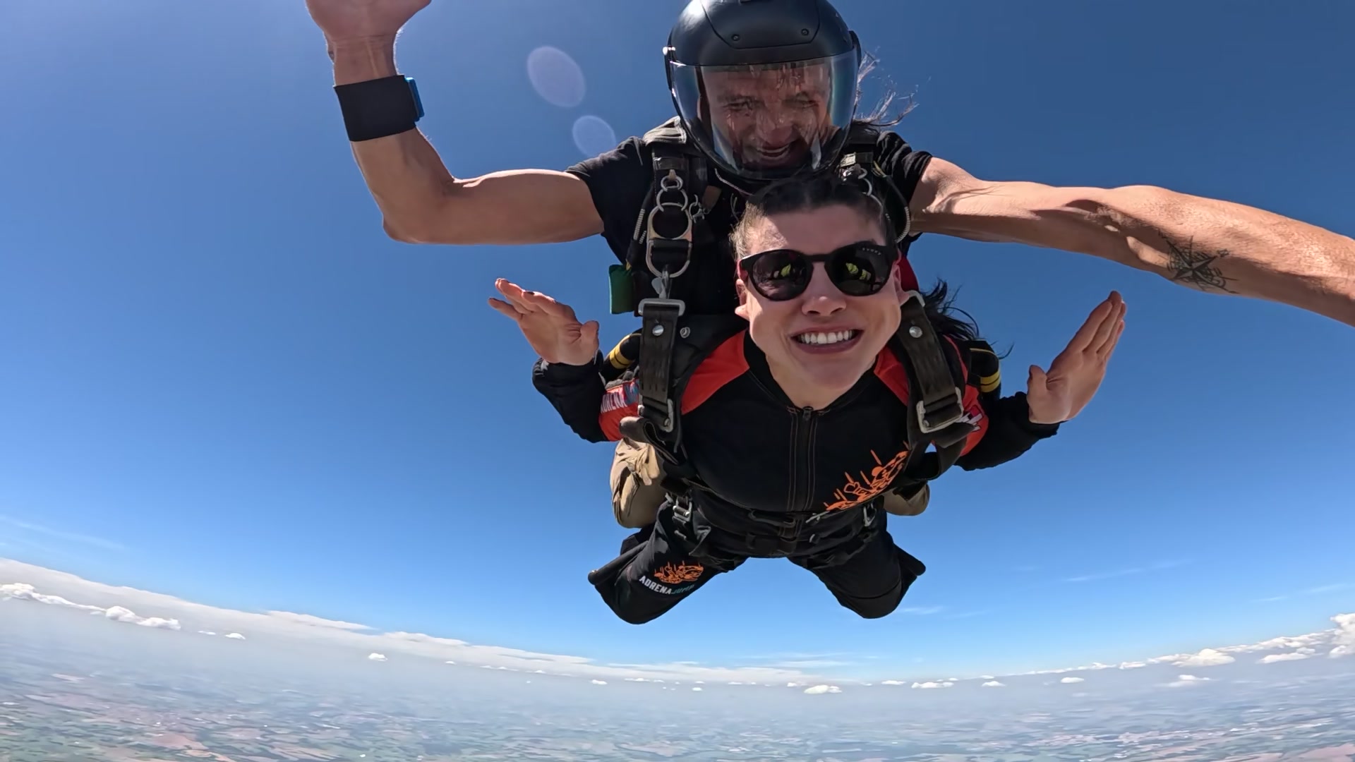 black and white bed linen