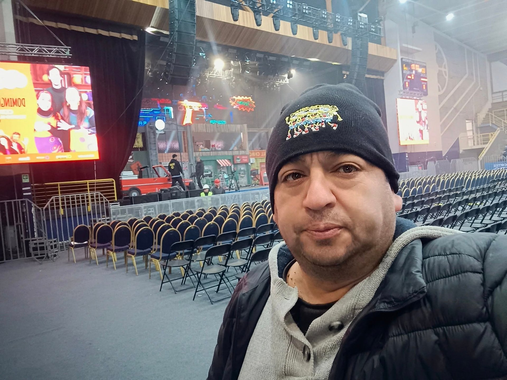 black and brown leather padded tub sofa