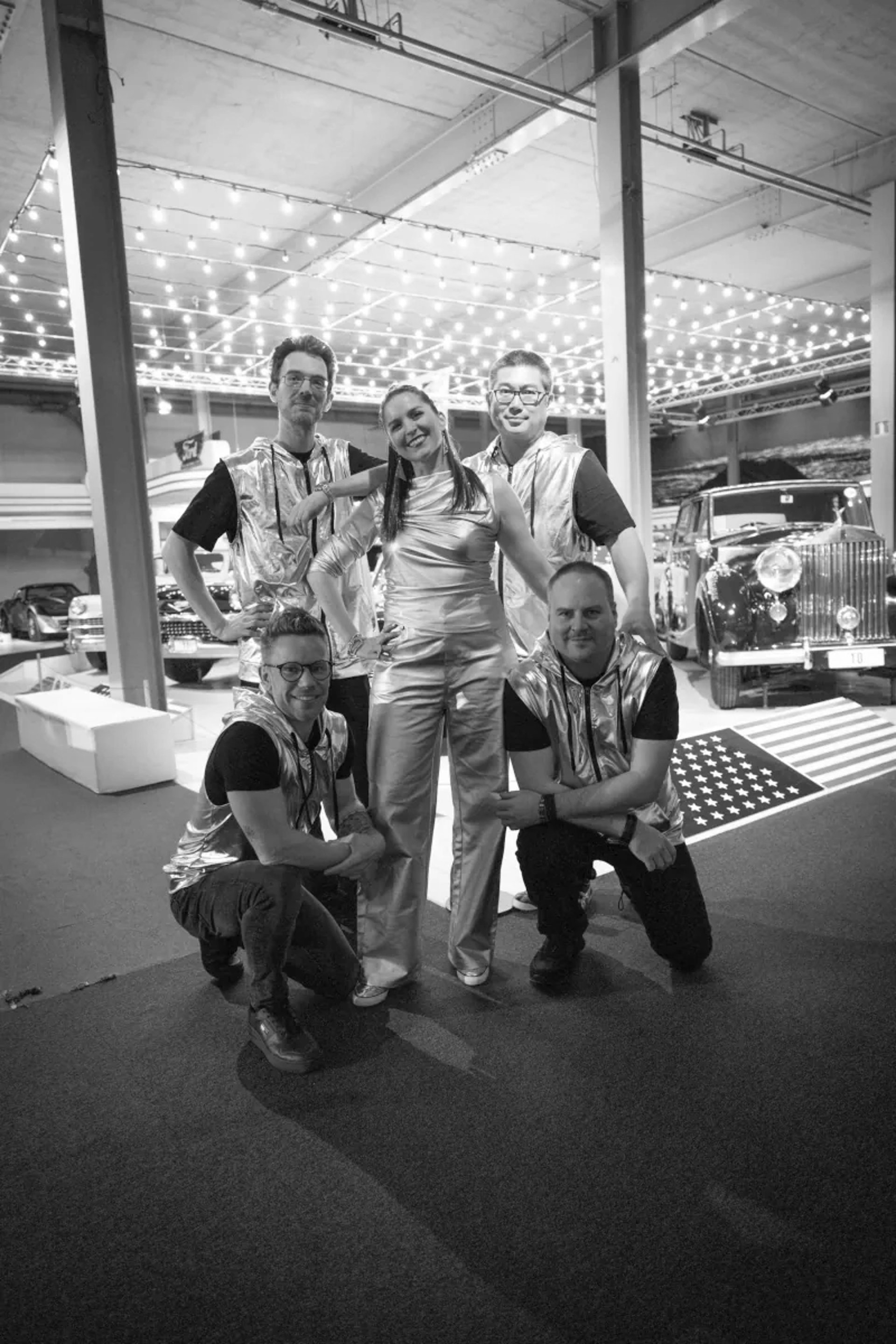 black and white bed linen