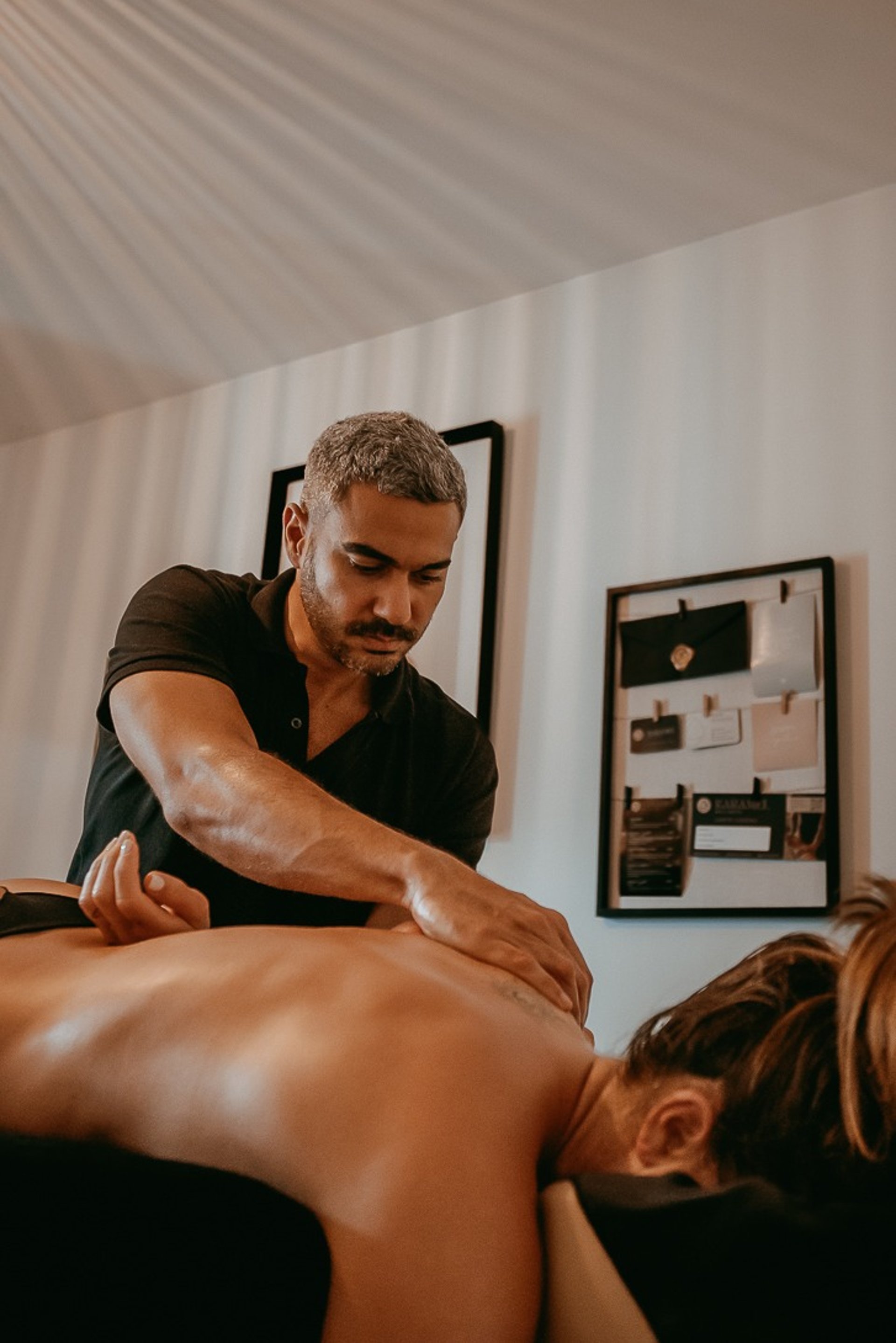 rule of thirds photography of lit candle