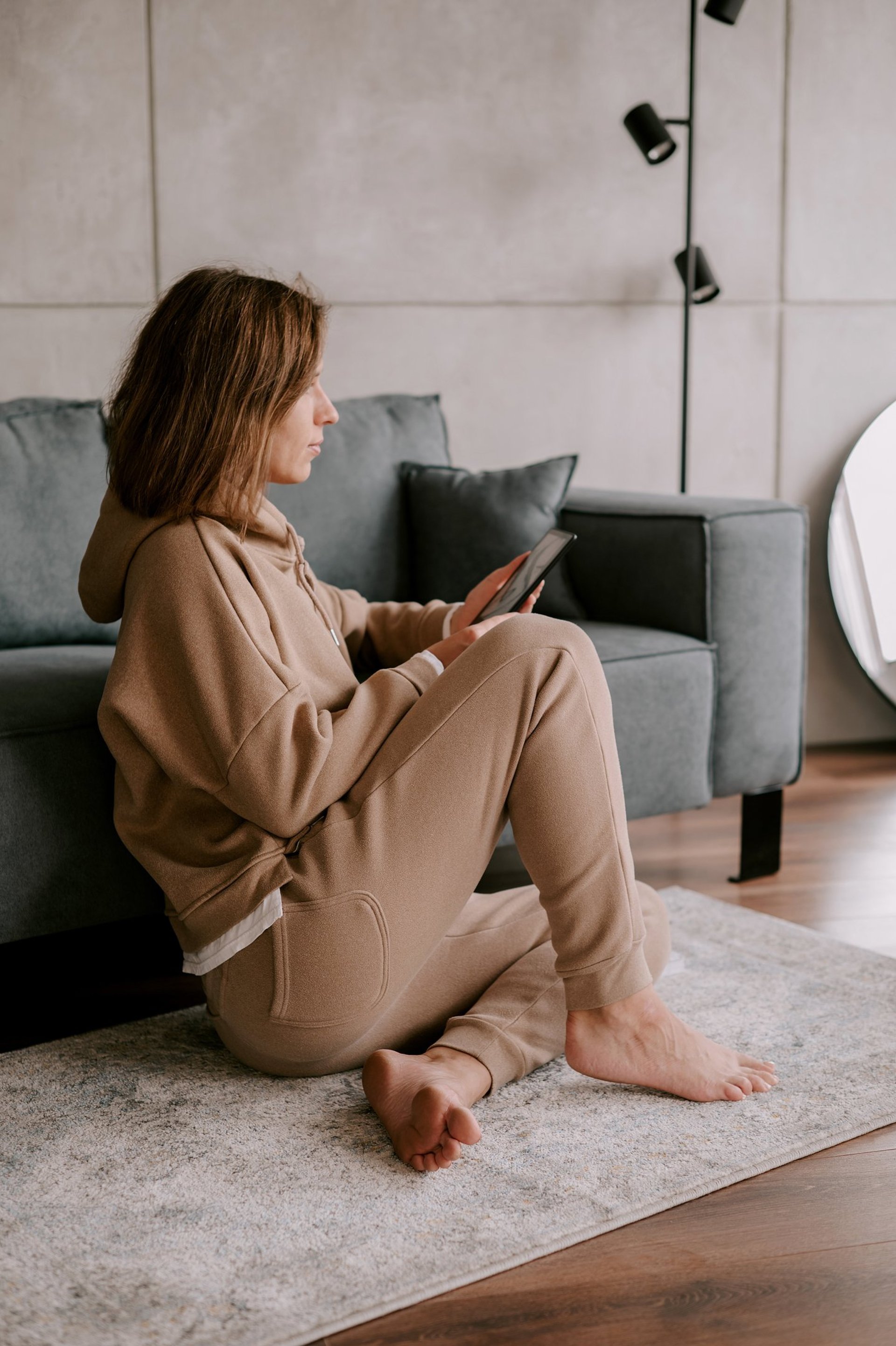 black and brown leather padded tub sofa