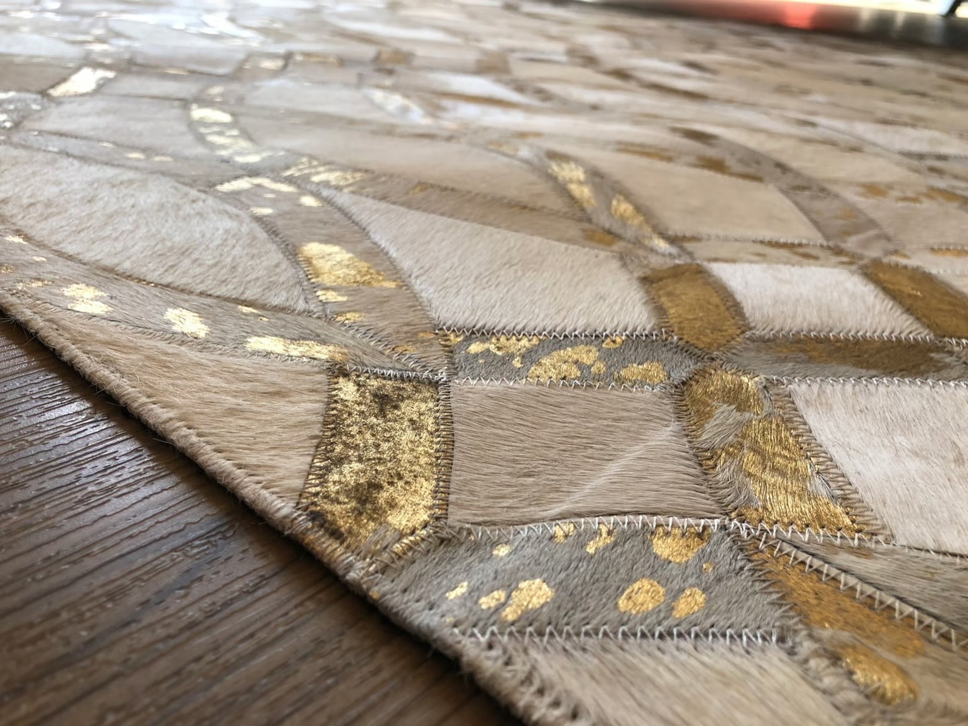 black and white bed linen