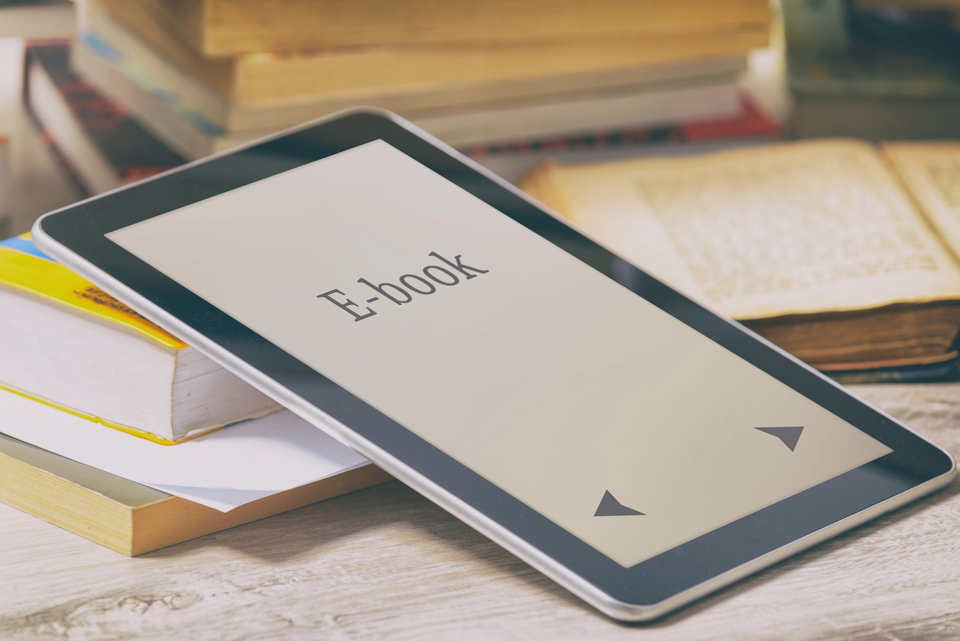 person reading story in Amazon Kindle tablet