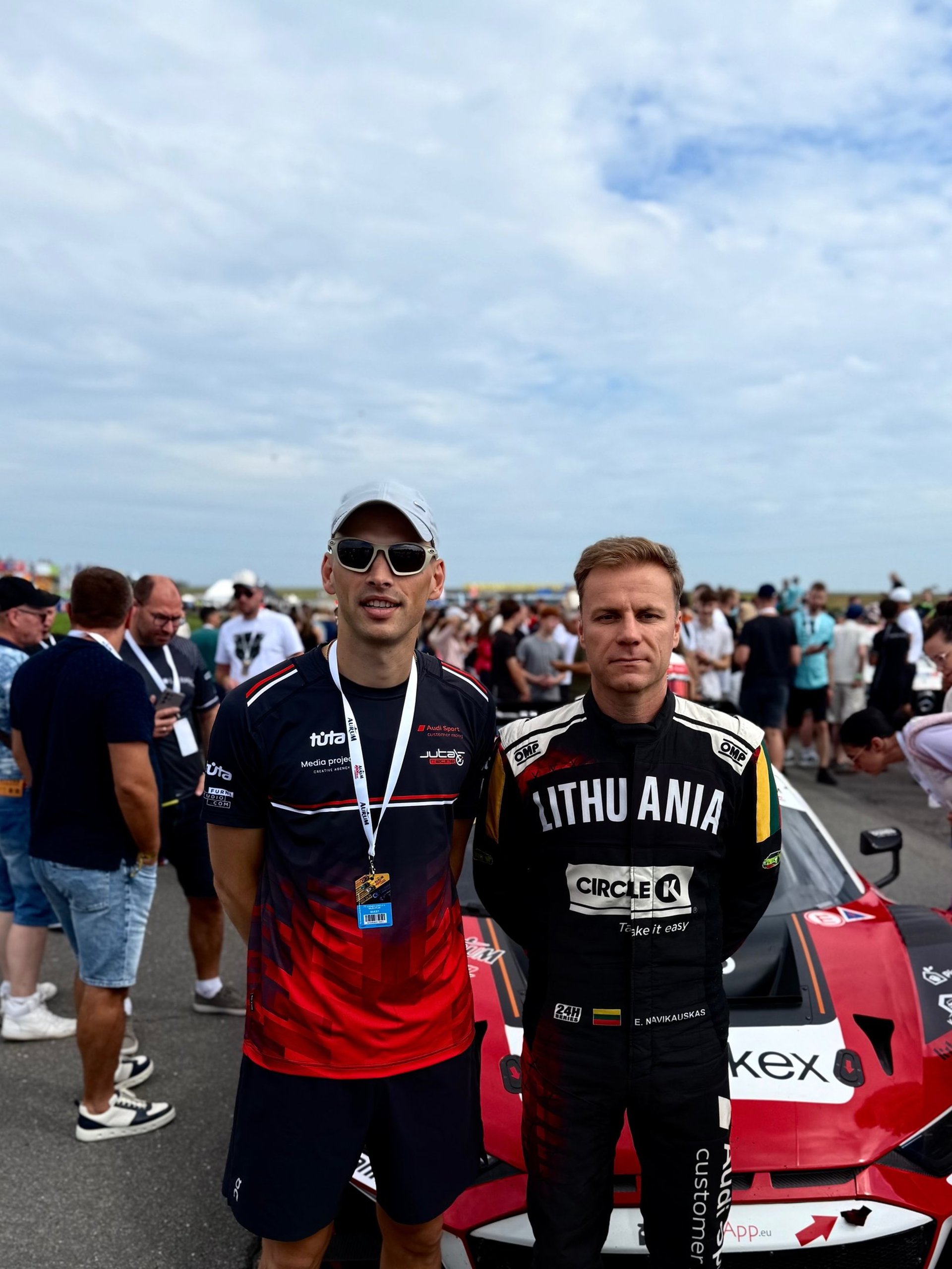 black and brown leather padded tub sofa