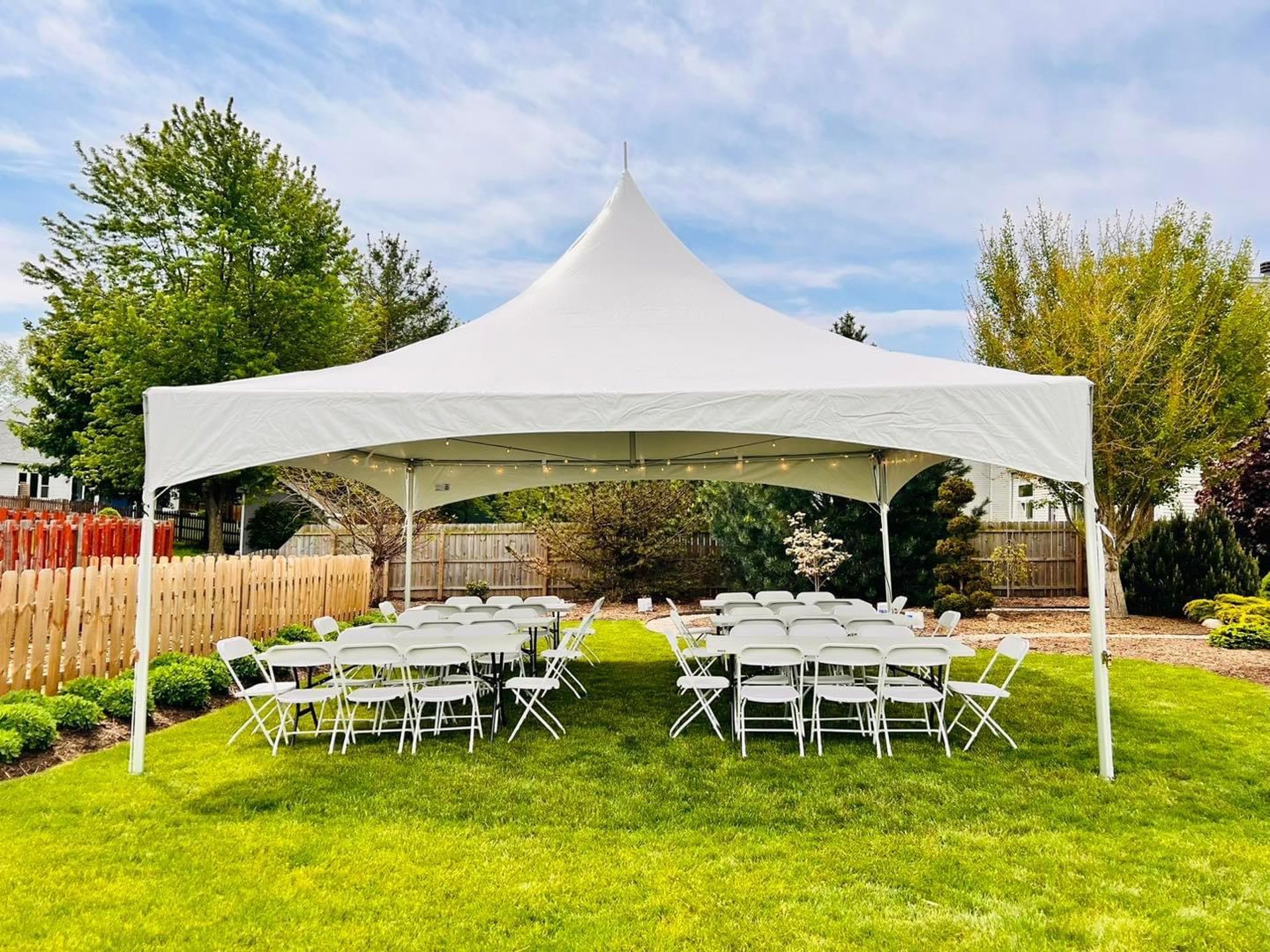 20x20 Tent With Chairs and tables, El Paso Diamond Events