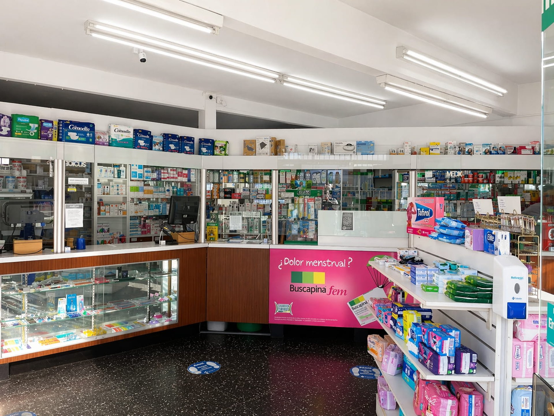 black and brown leather padded tub sofa