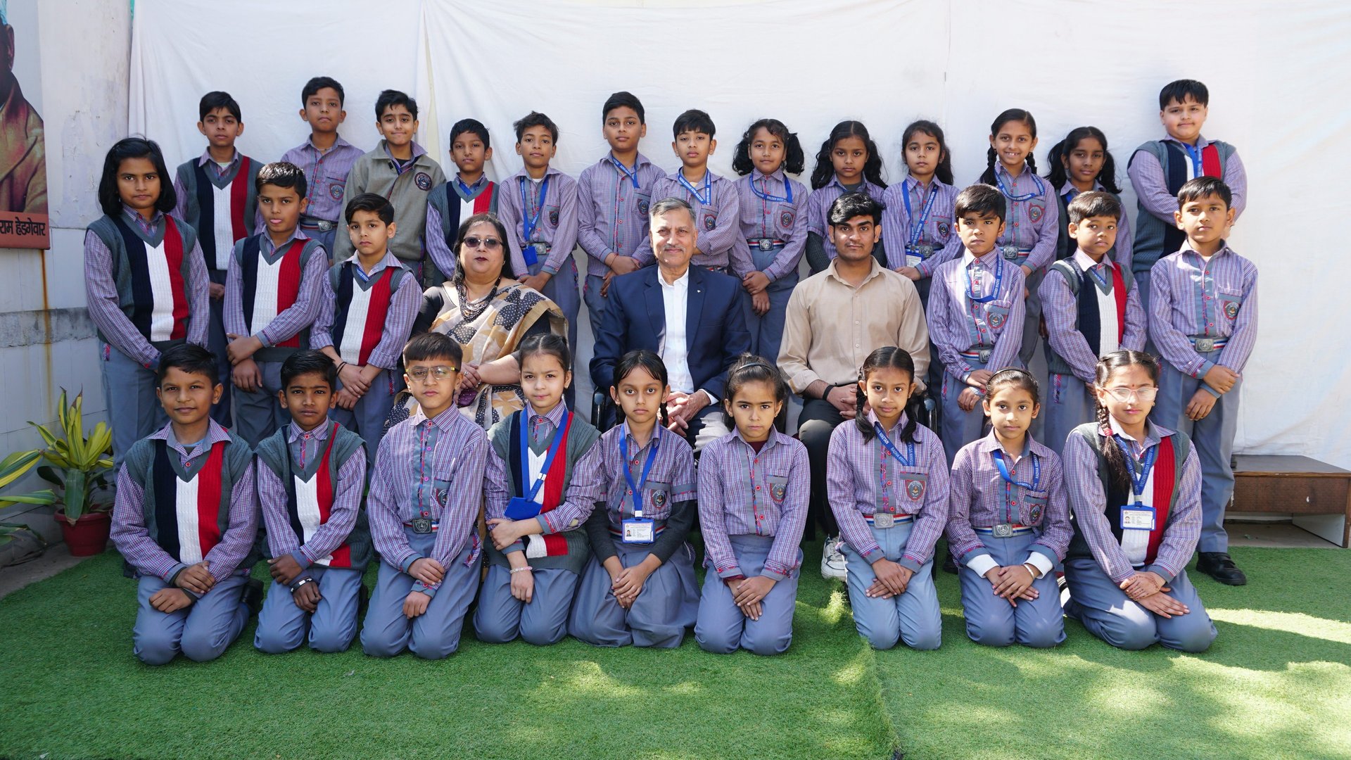 black and brown leather padded tub sofa