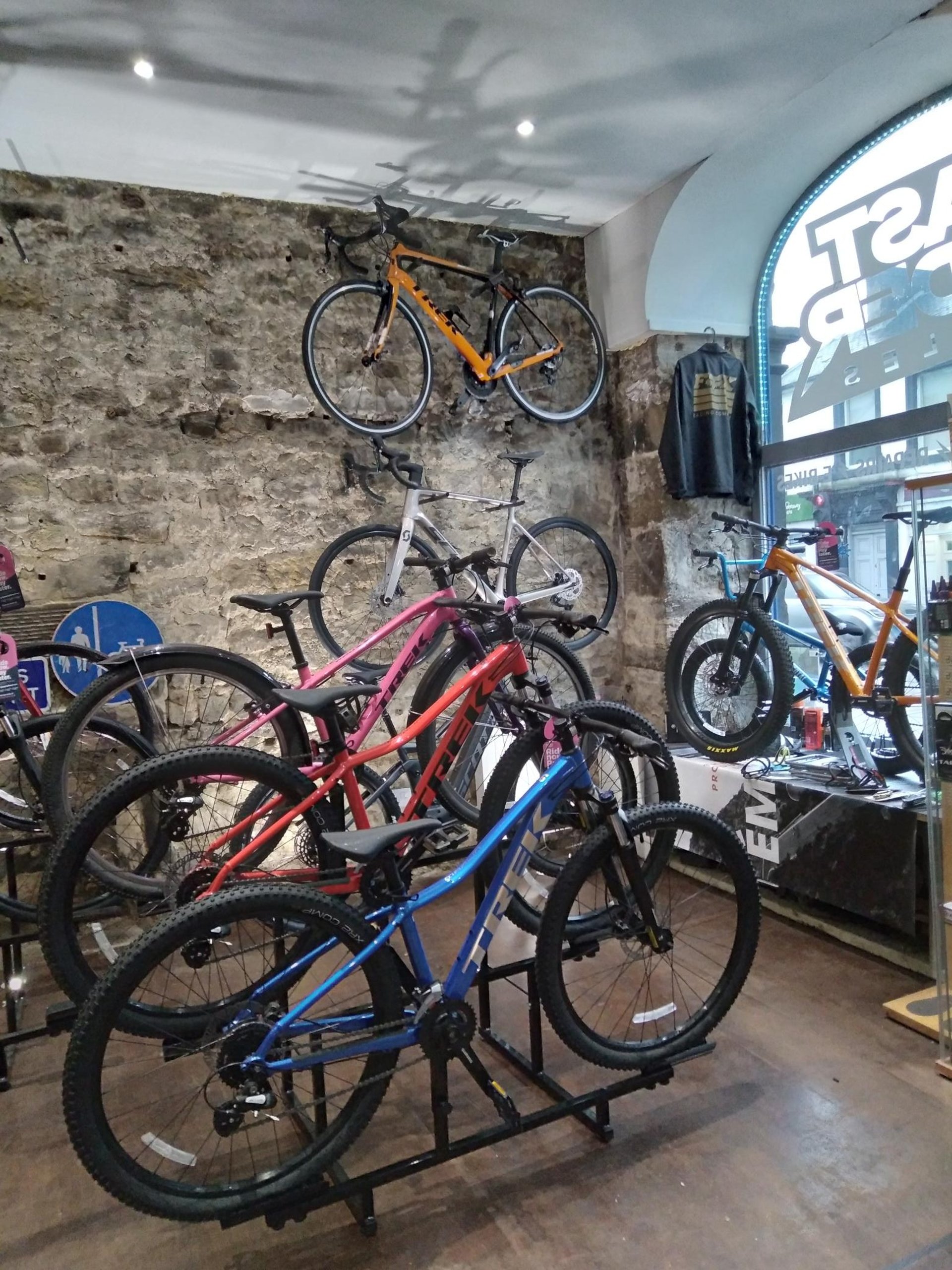 Bike shop granton road sale