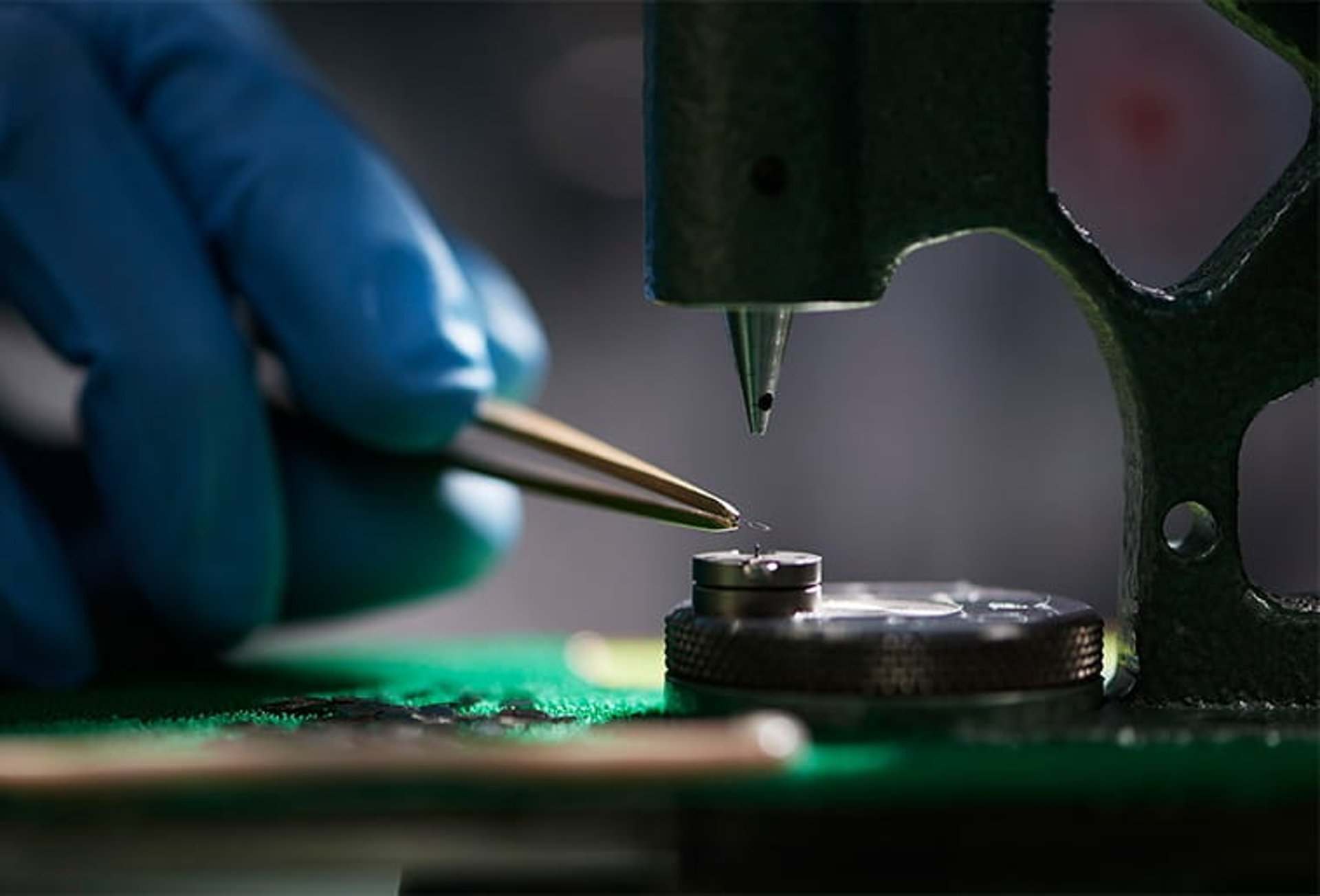 an abstract photo of a curved building with a blue sky in the background