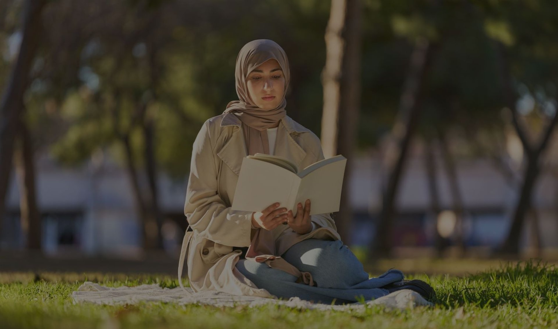 black and brown leather padded tub sofa