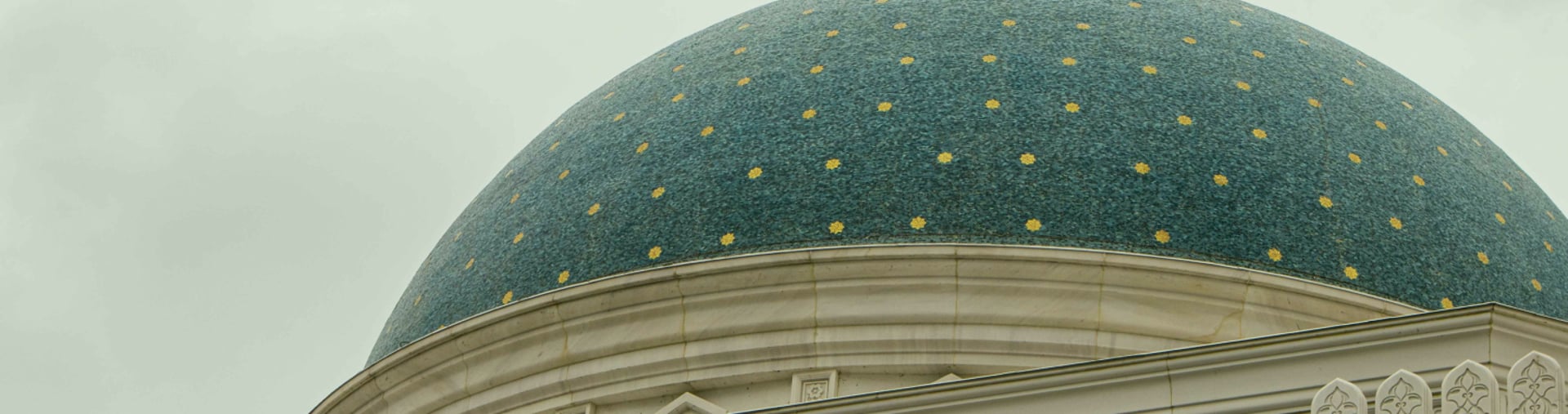 black and brown leather padded tub sofa