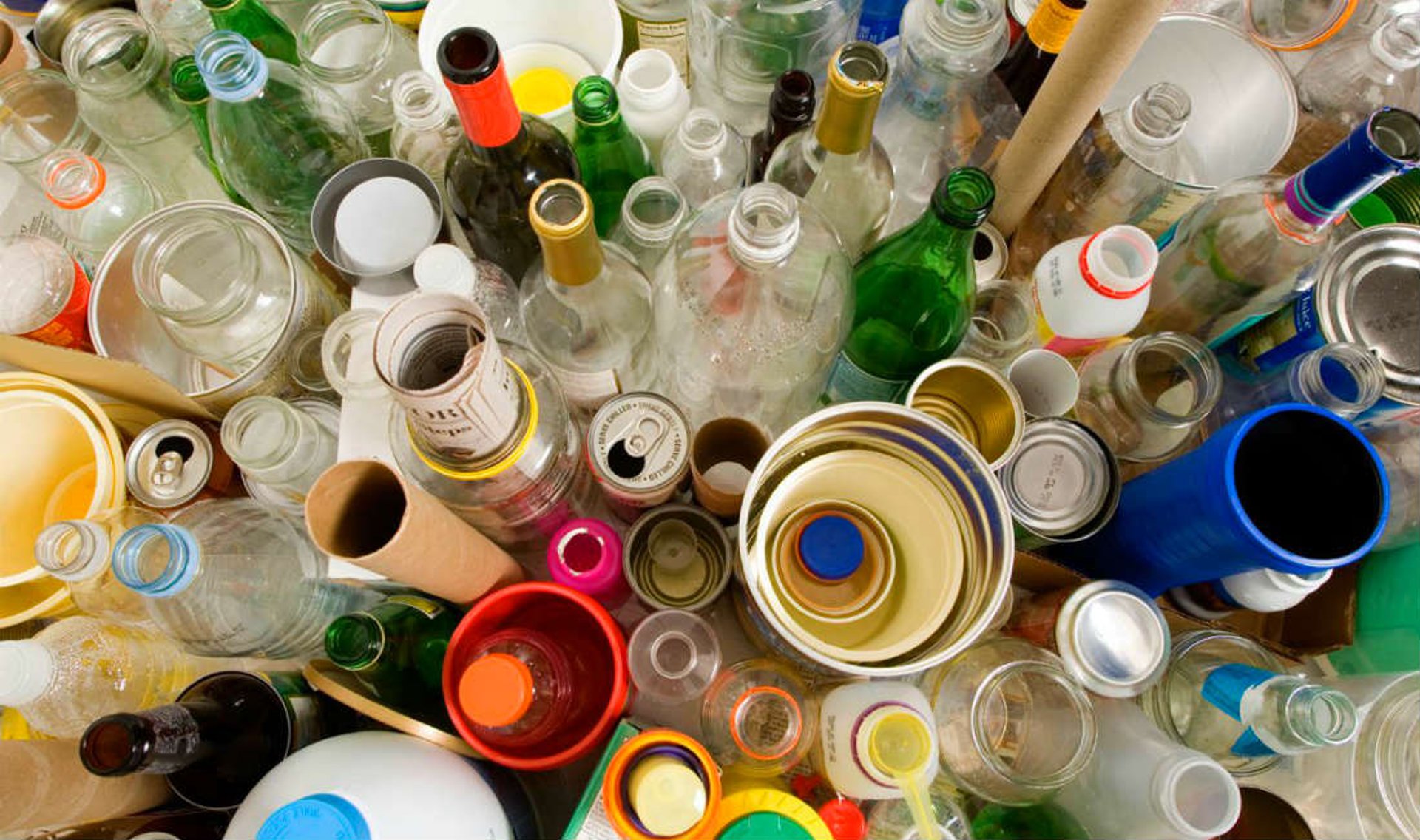 gray computer monitor