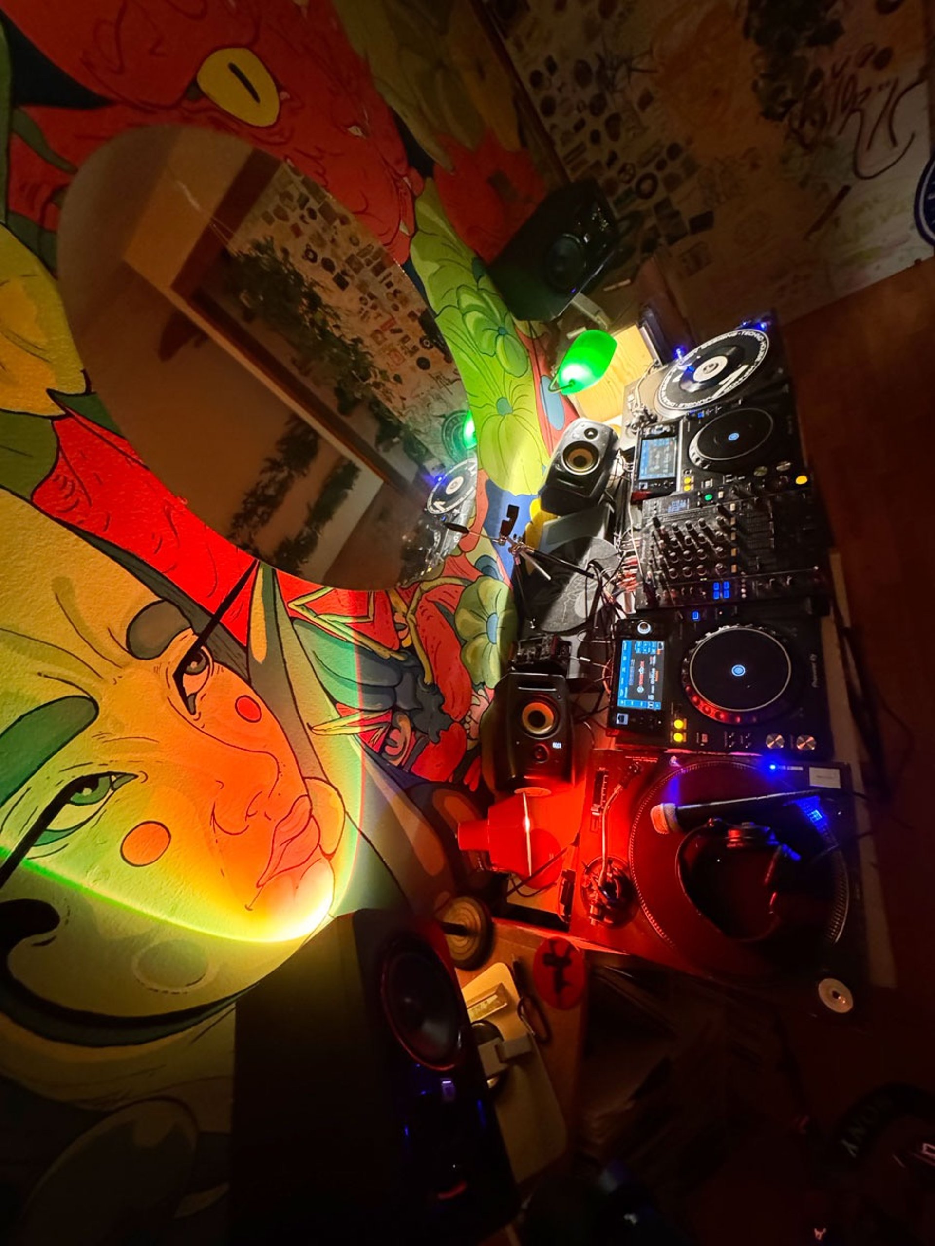 an abstract photo of a curved building with a blue sky in the background