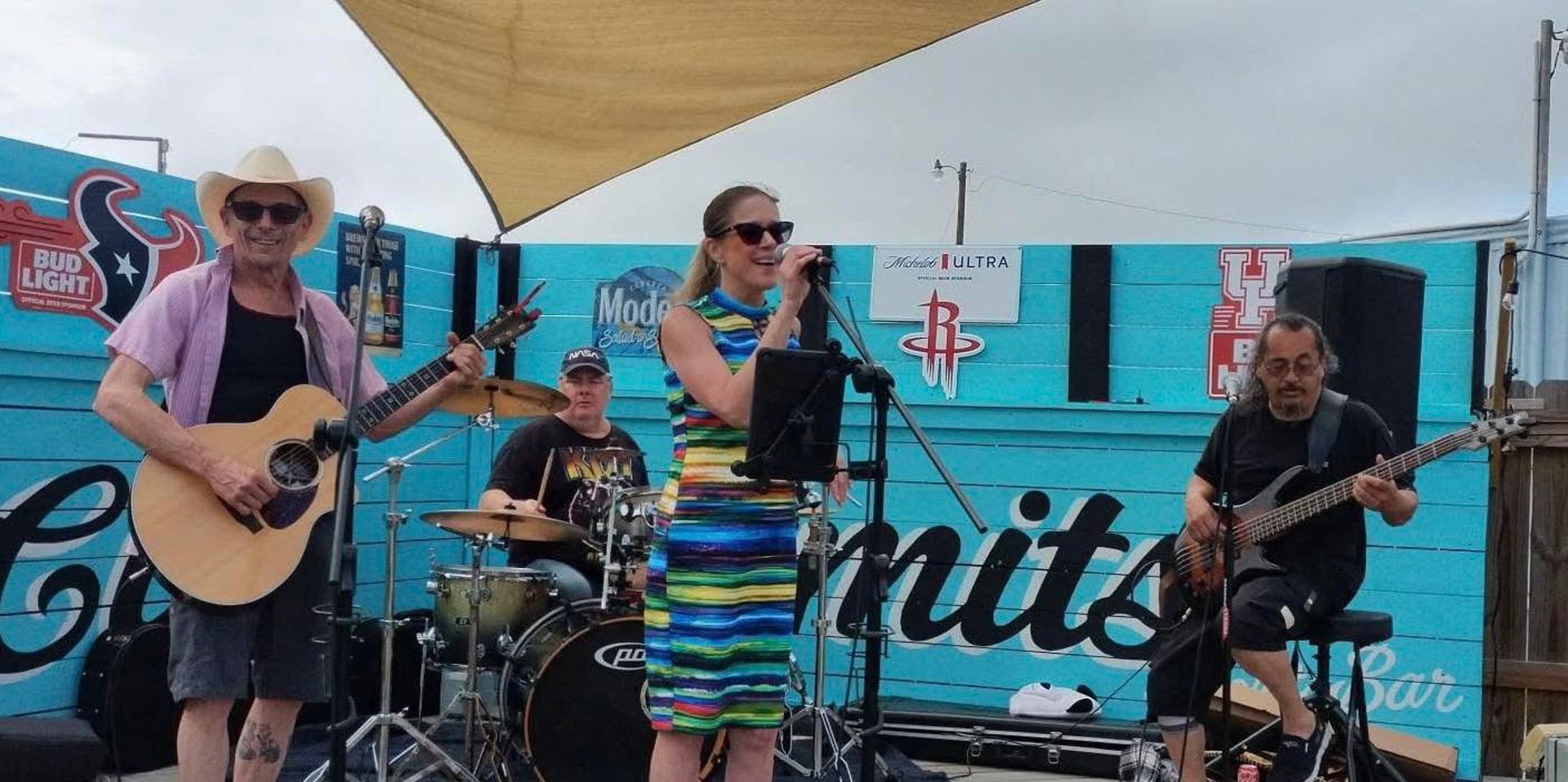 black and brown leather padded tub sofa