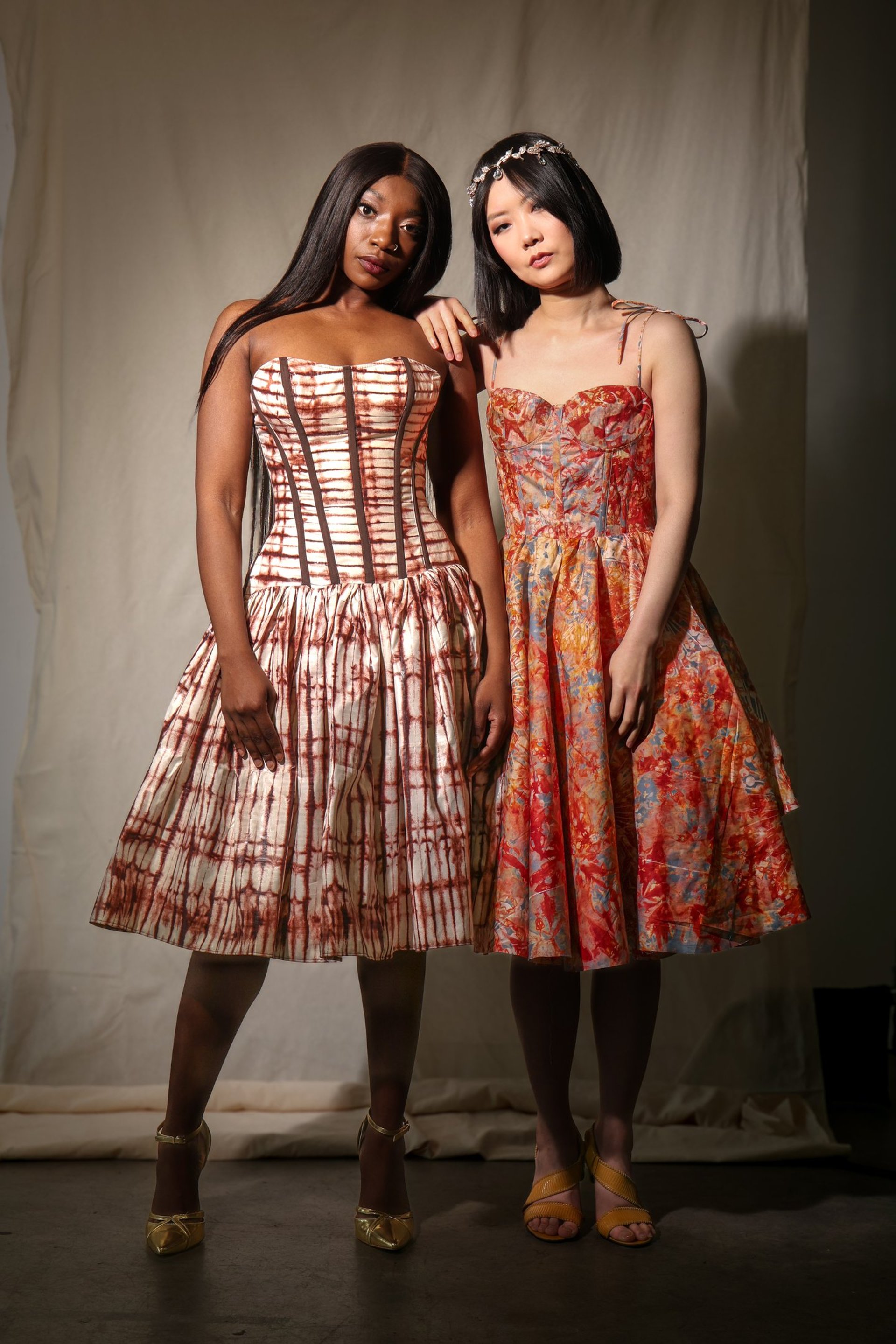 black and white bed linen