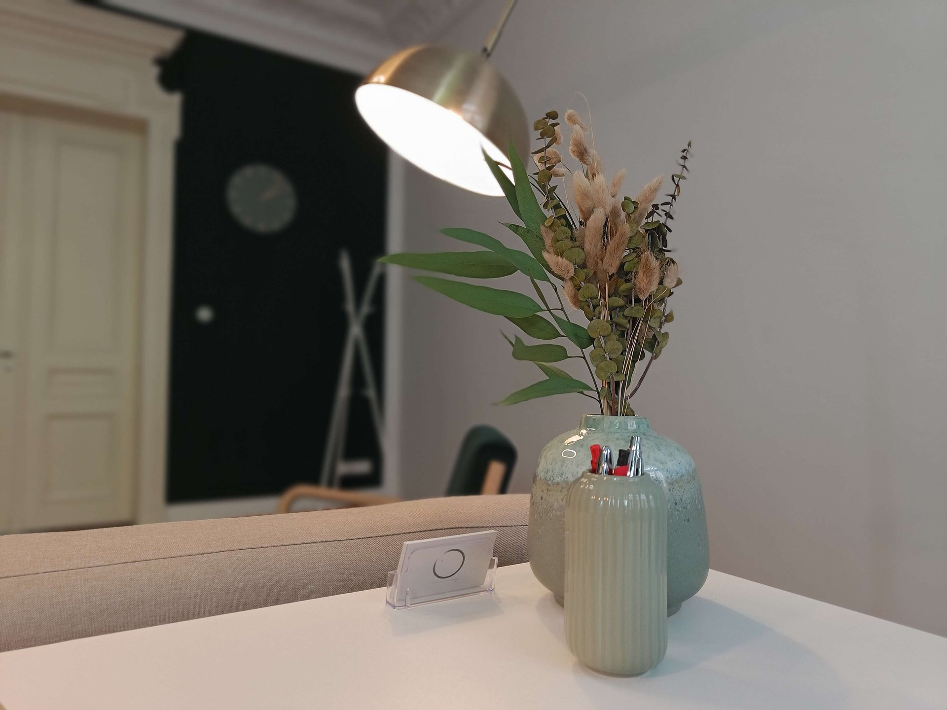 black and white bed linen