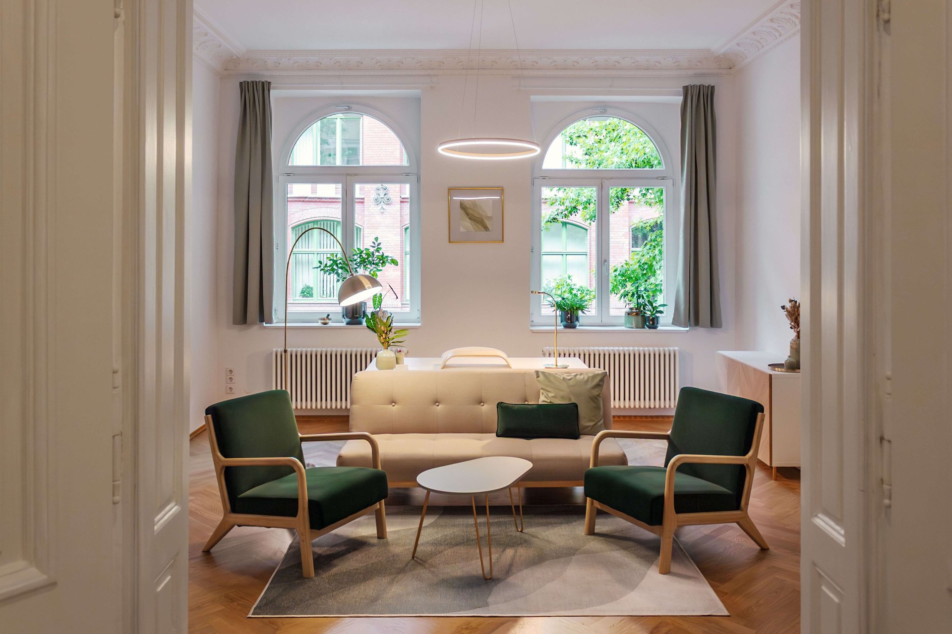 black and white bed linen