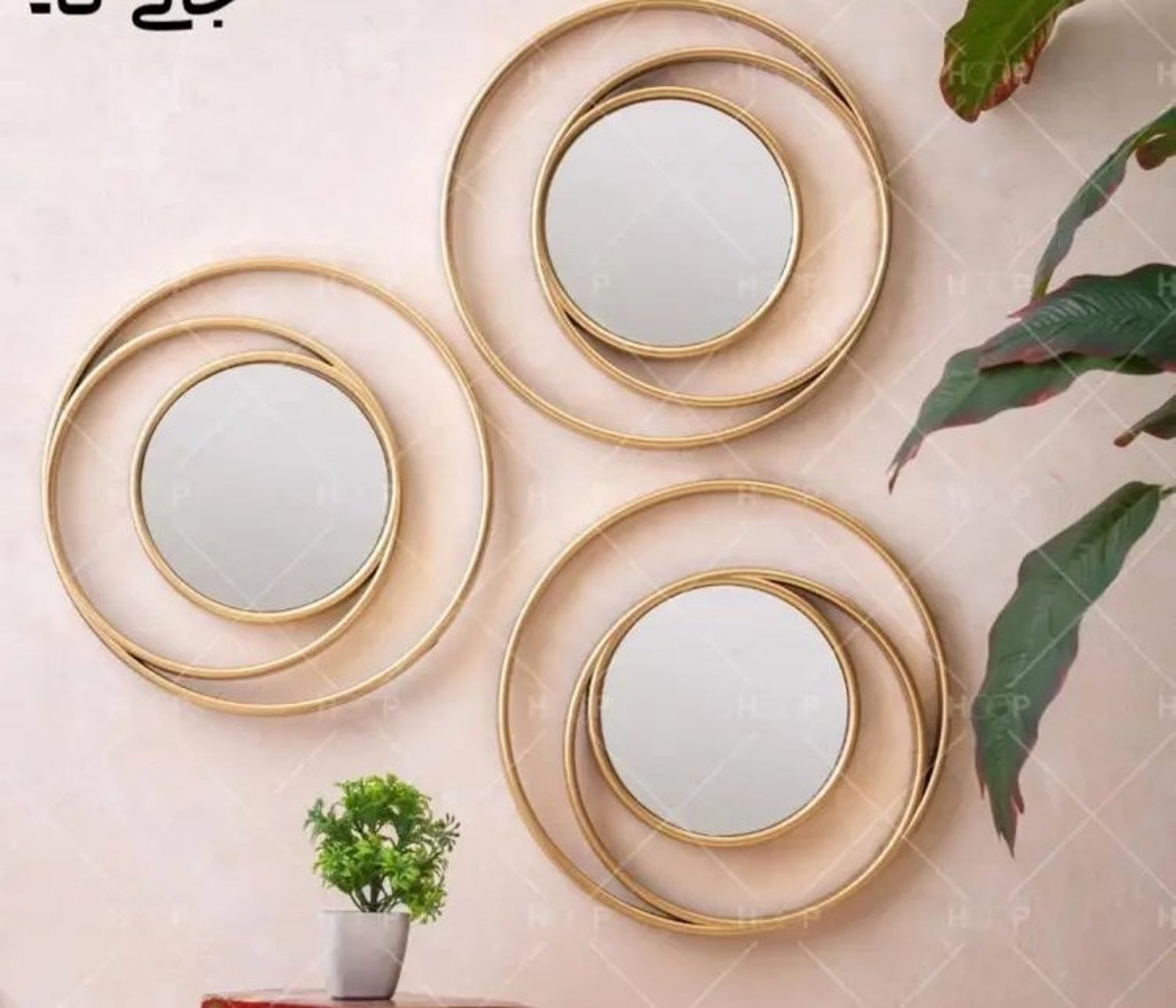 Wall-mirrors-shahana-walls