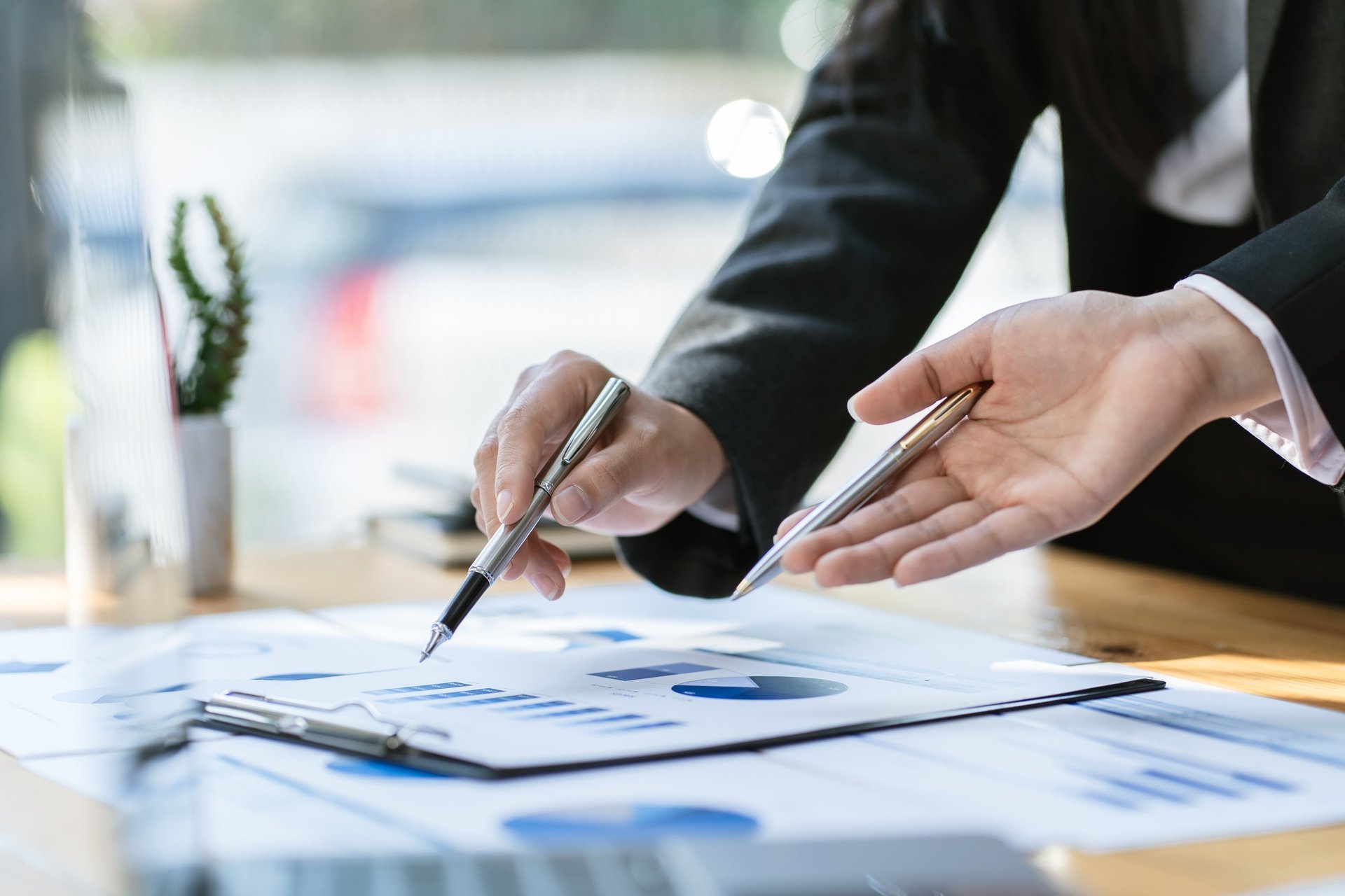 black and brown leather padded tub sofa