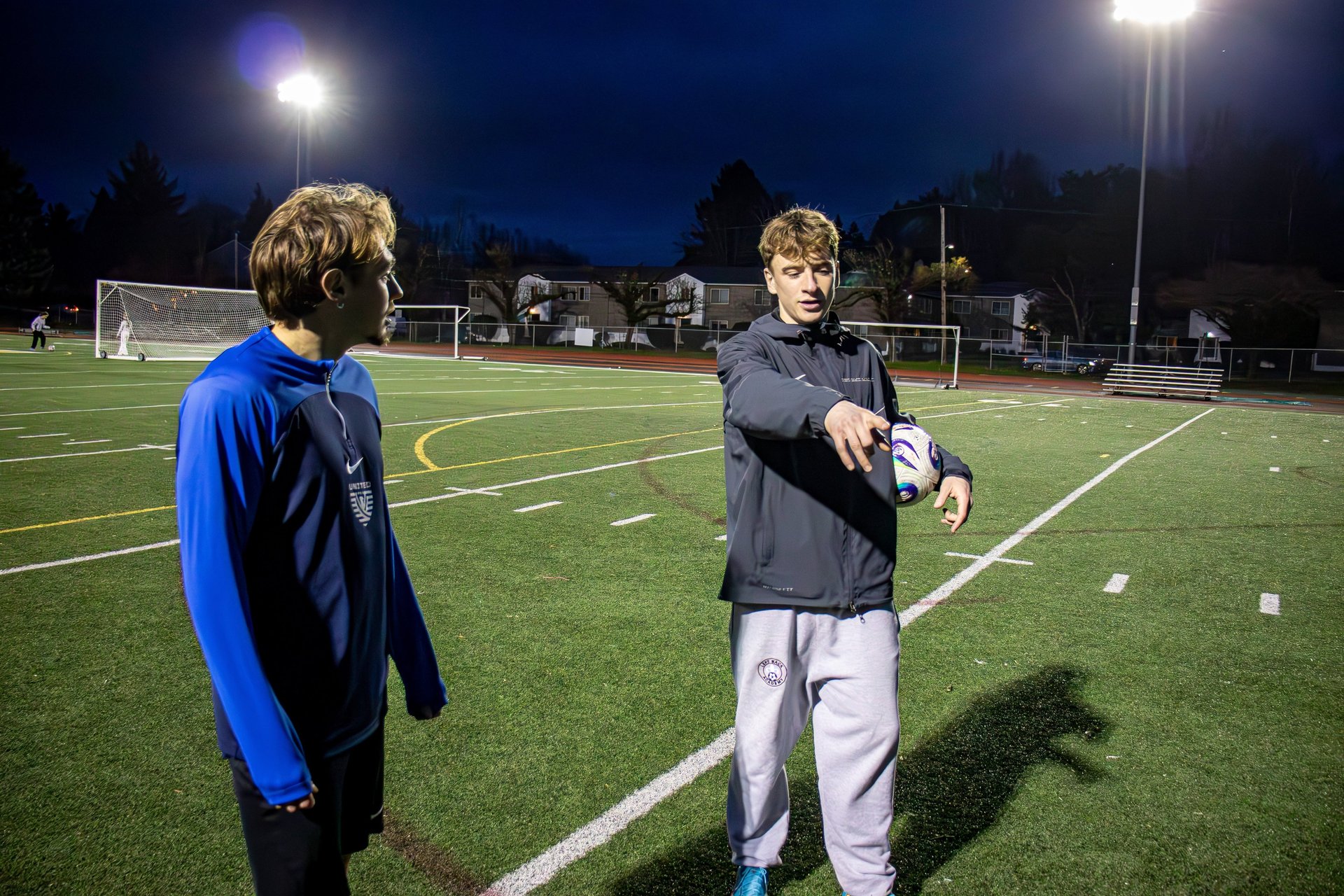 black and white bed linen