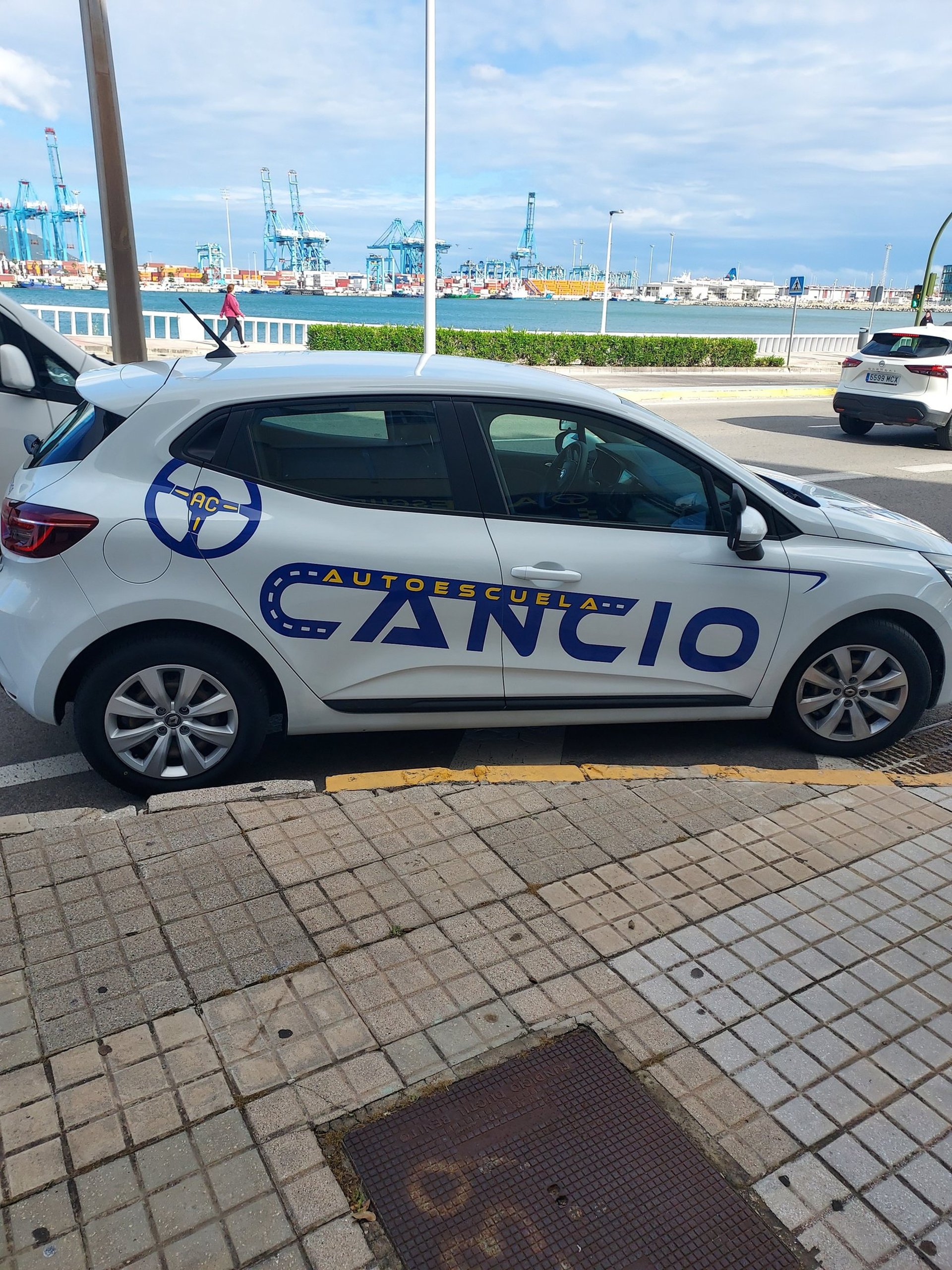 black and brown leather padded tub sofa