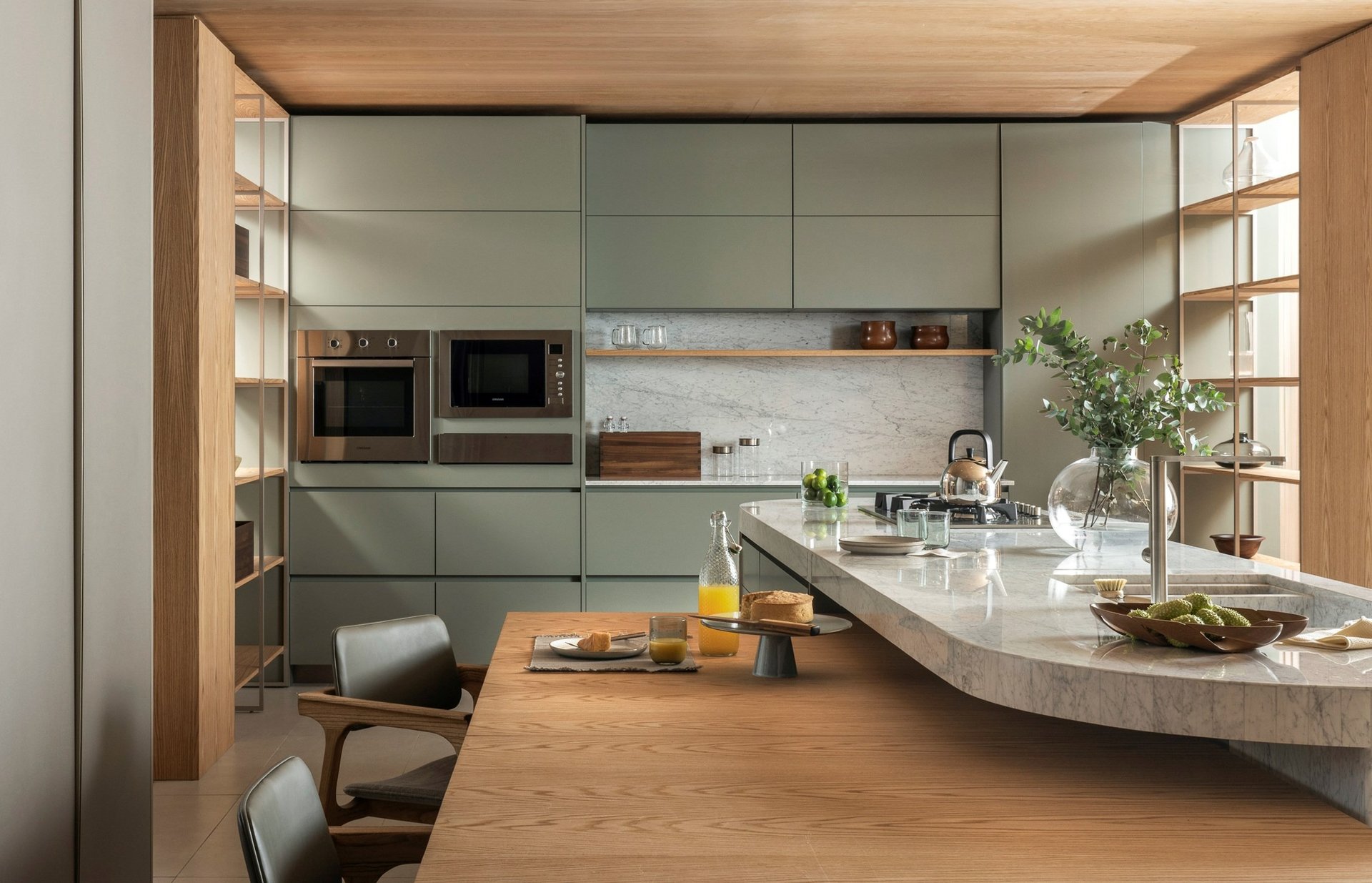 black and white bed linen