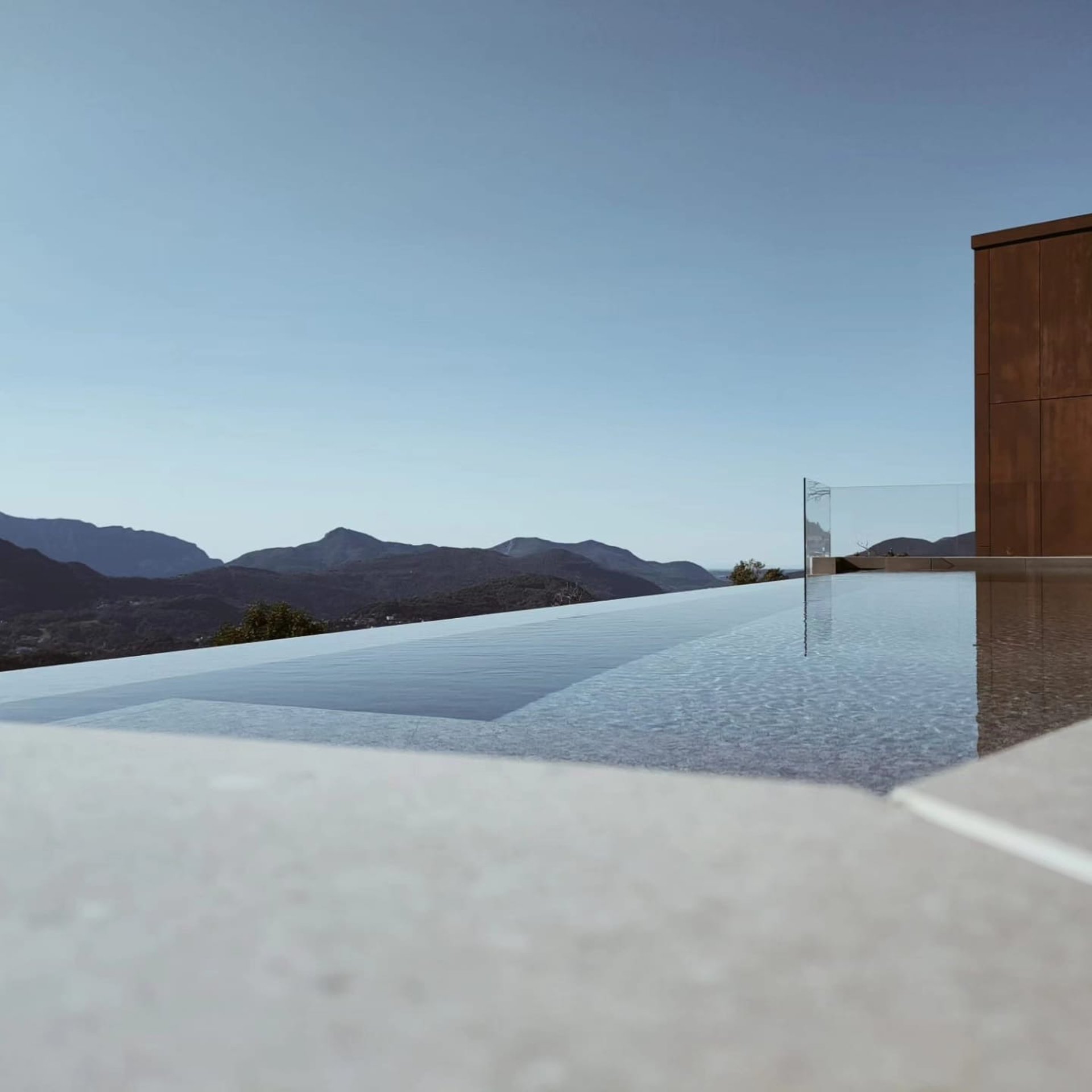 black and white bed linen