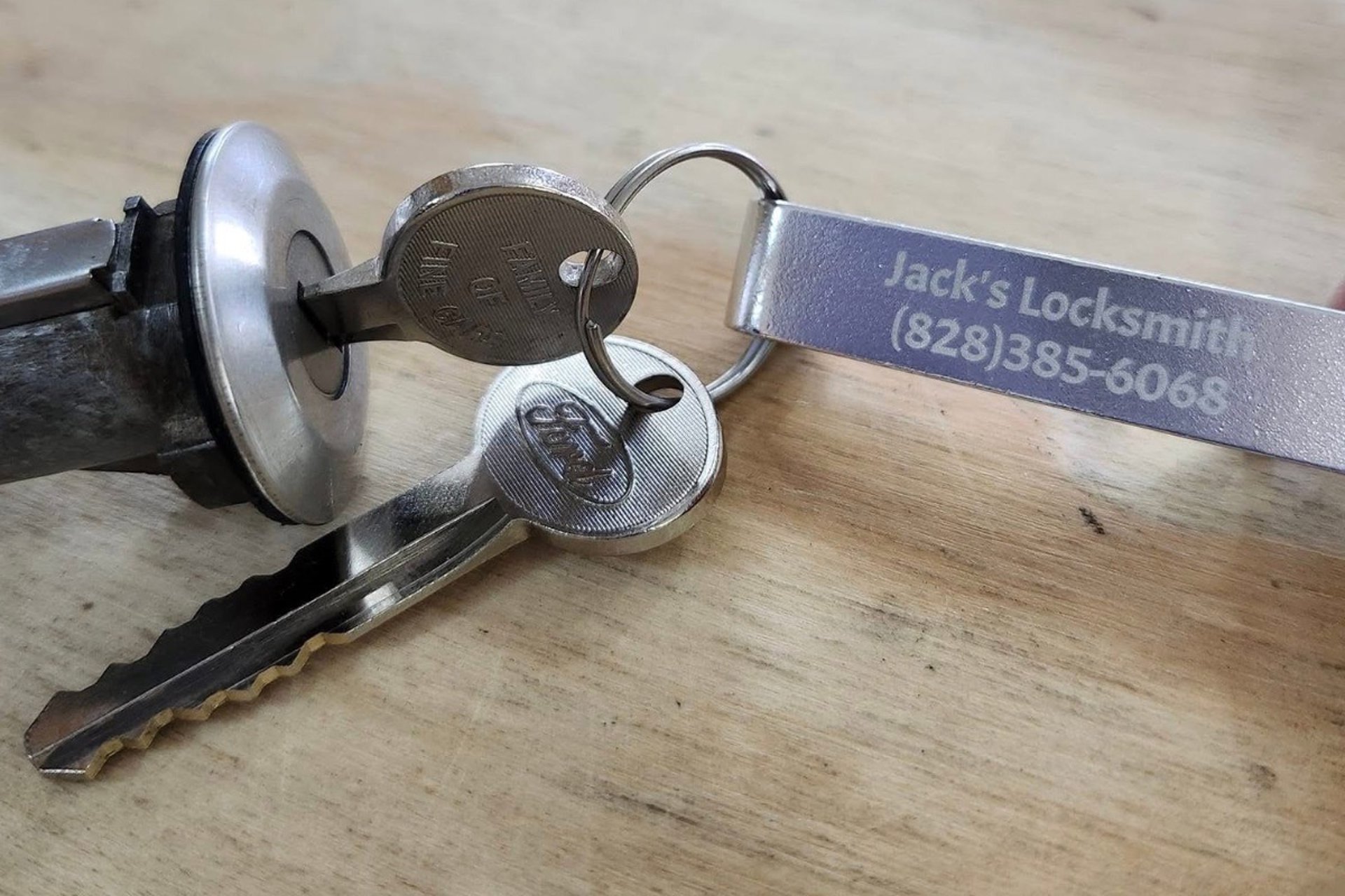 Ignition cylinder repair and key service by Jack’s Locksmith in Spruce Pine NC with key inserted in ignition lock.