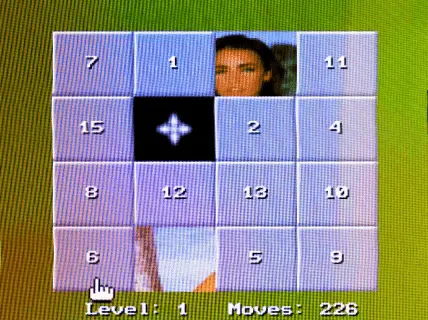 Adult games (15 Move Hole Puzzle MS-DOS).
