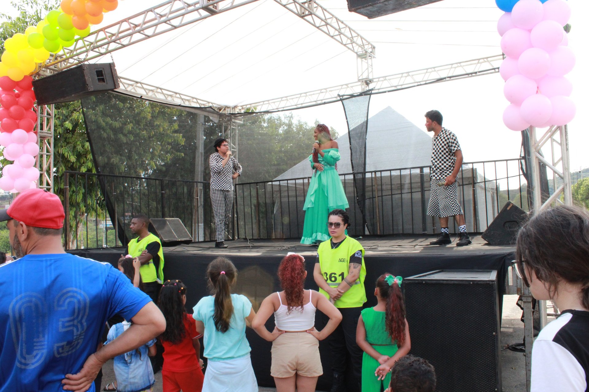 a purple background with pumpkins and a spider