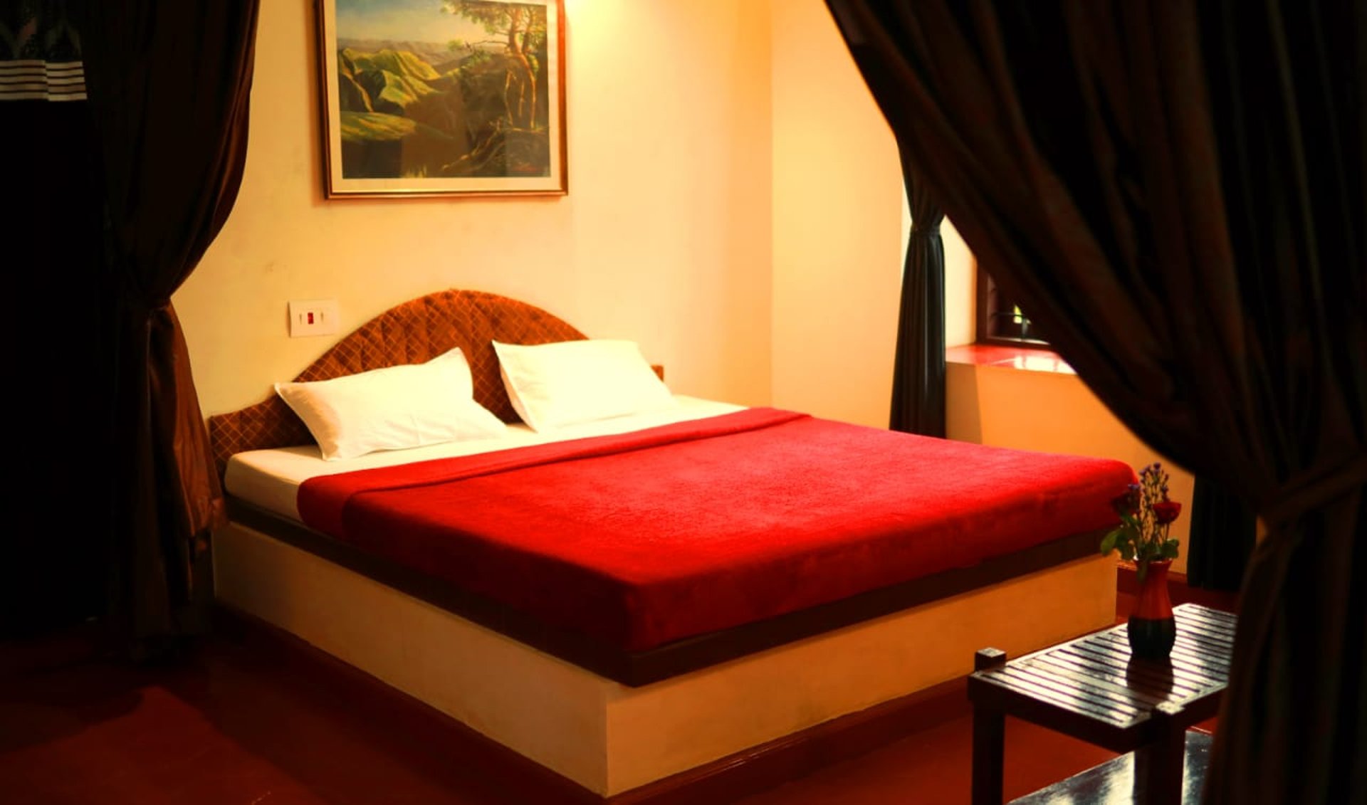 black and white bed linen