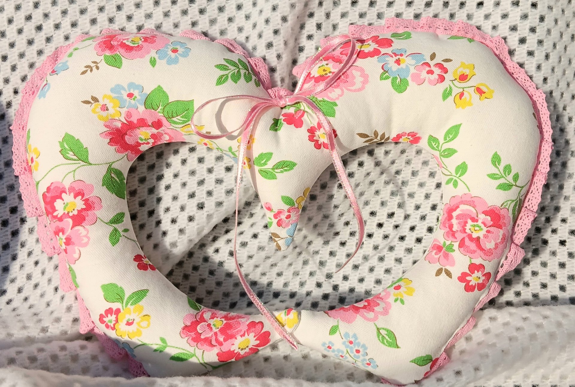 white and red measuring tape