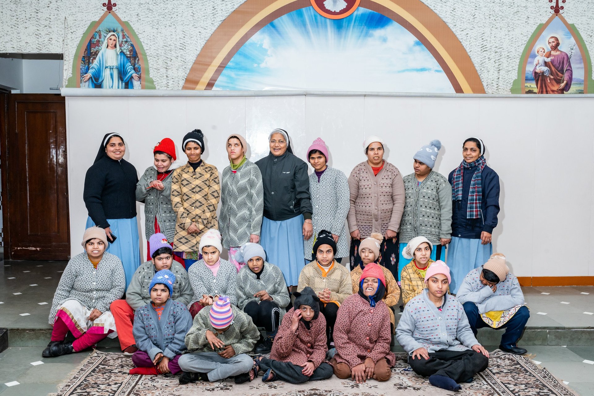 black and brown leather padded tub sofa