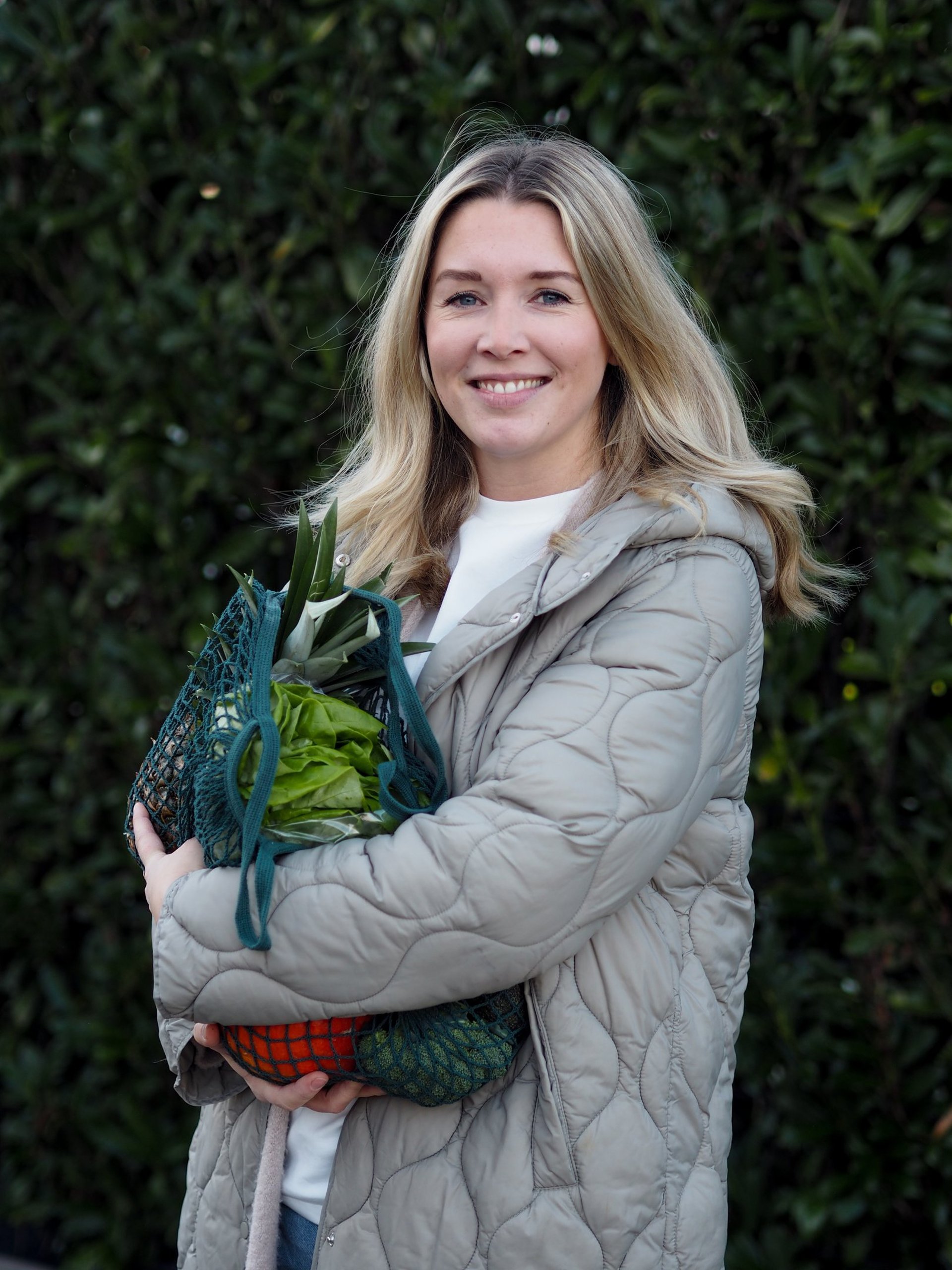 black and brown leather padded tub sofa