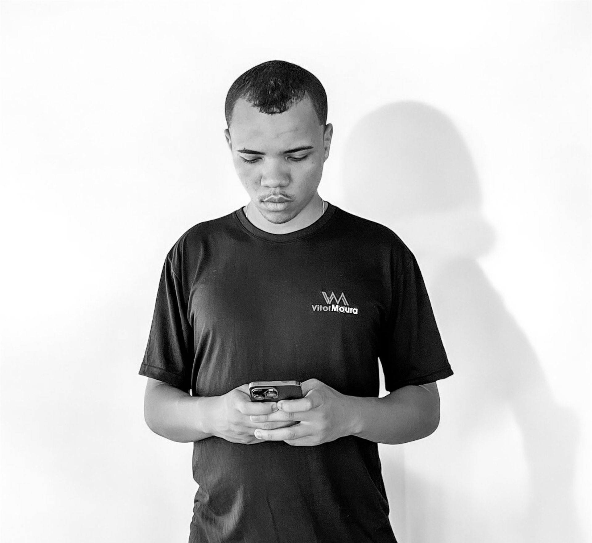 black and white bed linen