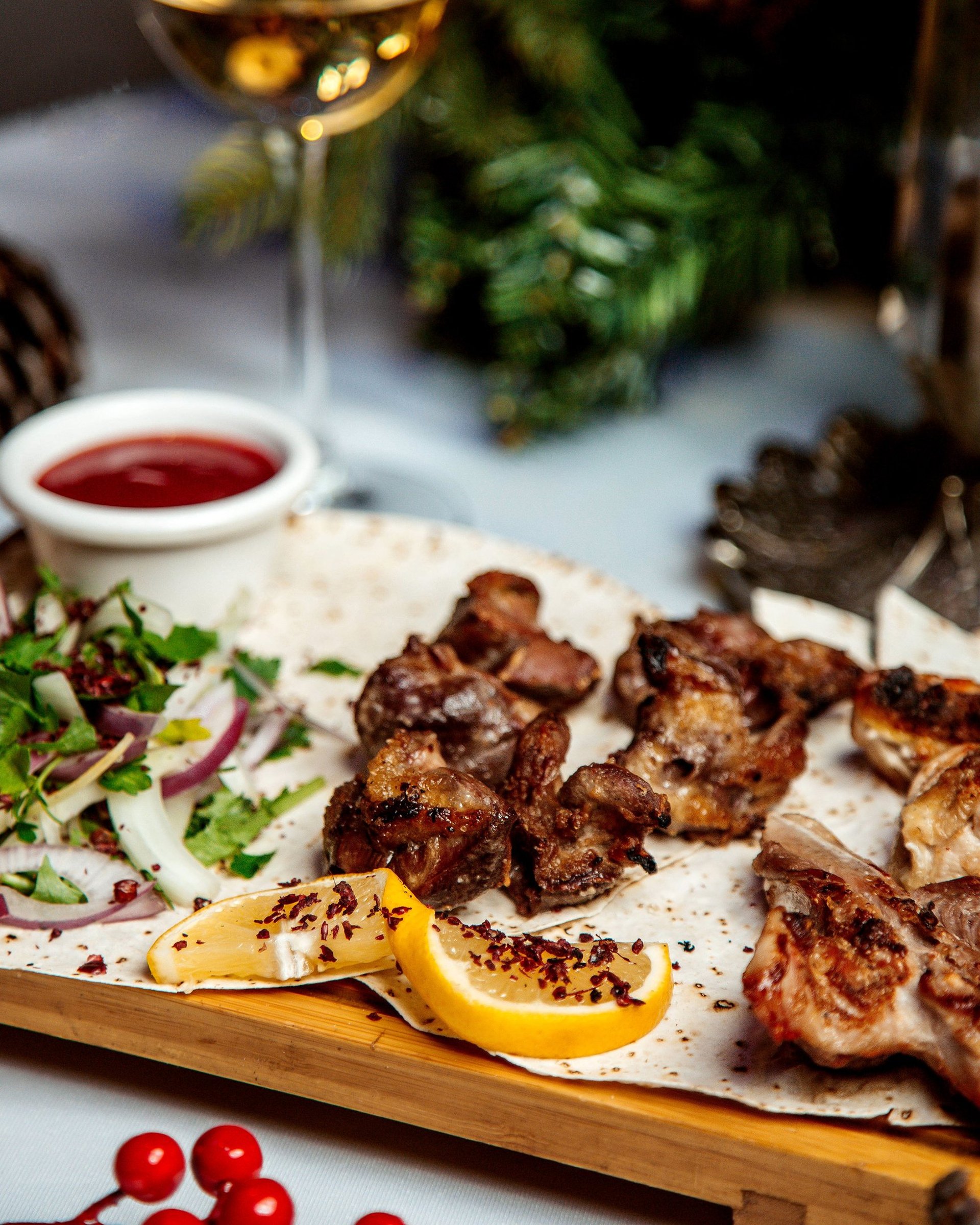 gray computer monitor