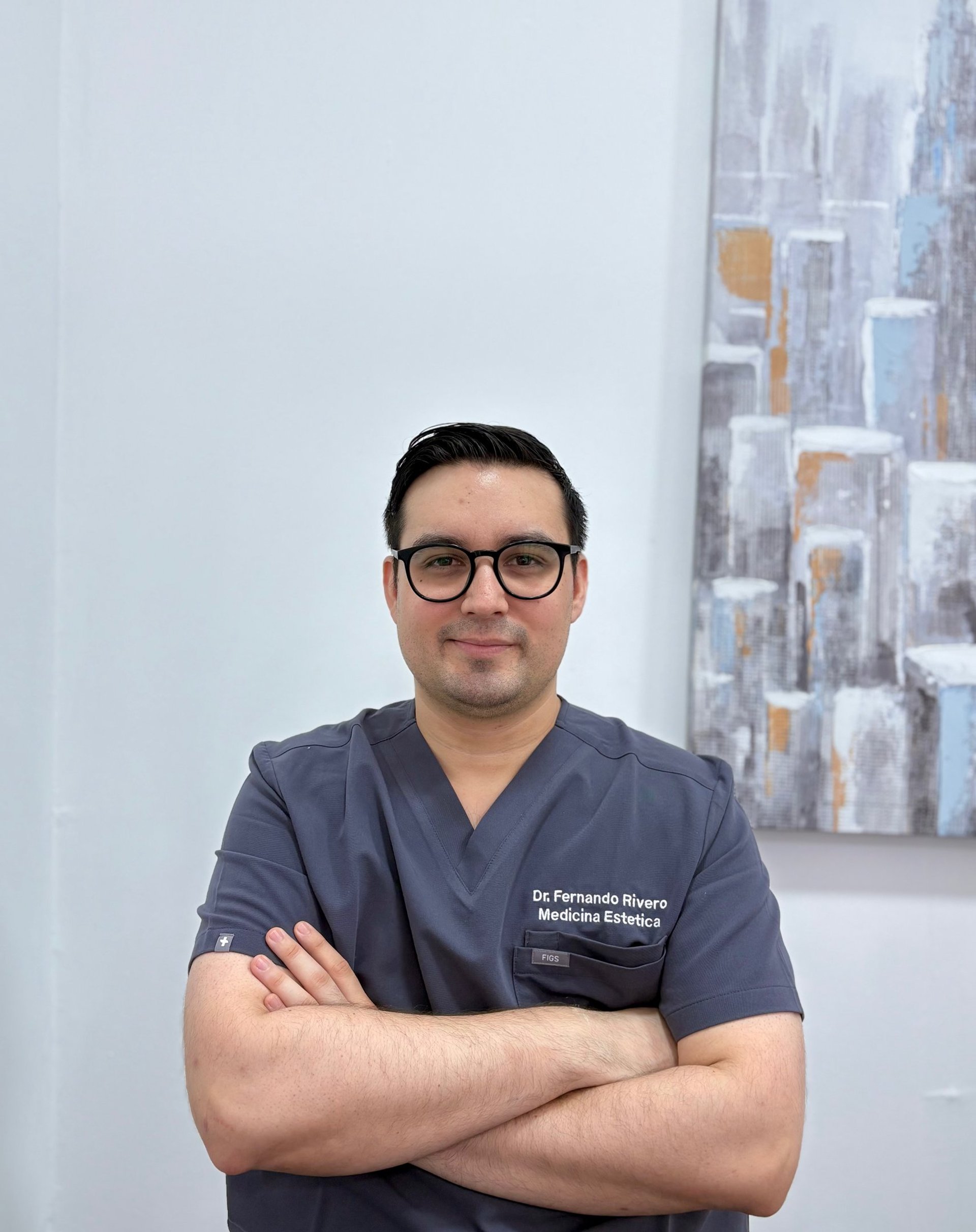 gray computer monitor