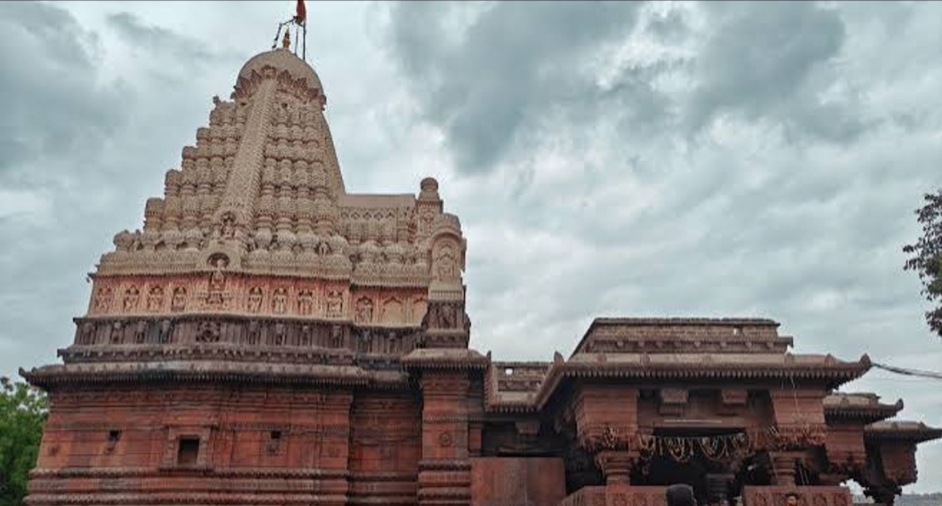 Grishneshwar Jyotirlinga flight tour from Bangalore