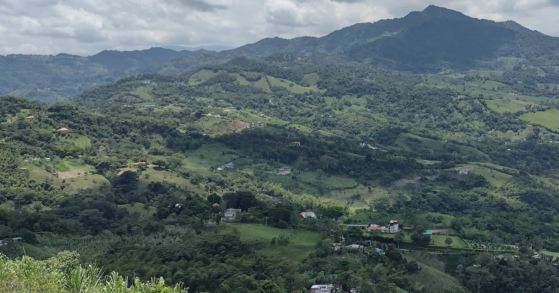 fincas lotes montanas casas cultivos carreteras de parte rural de nocaima