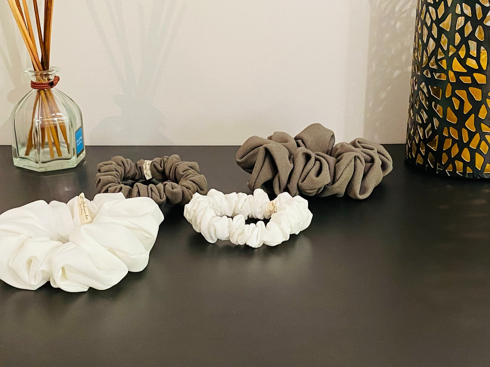 black and white bed linen