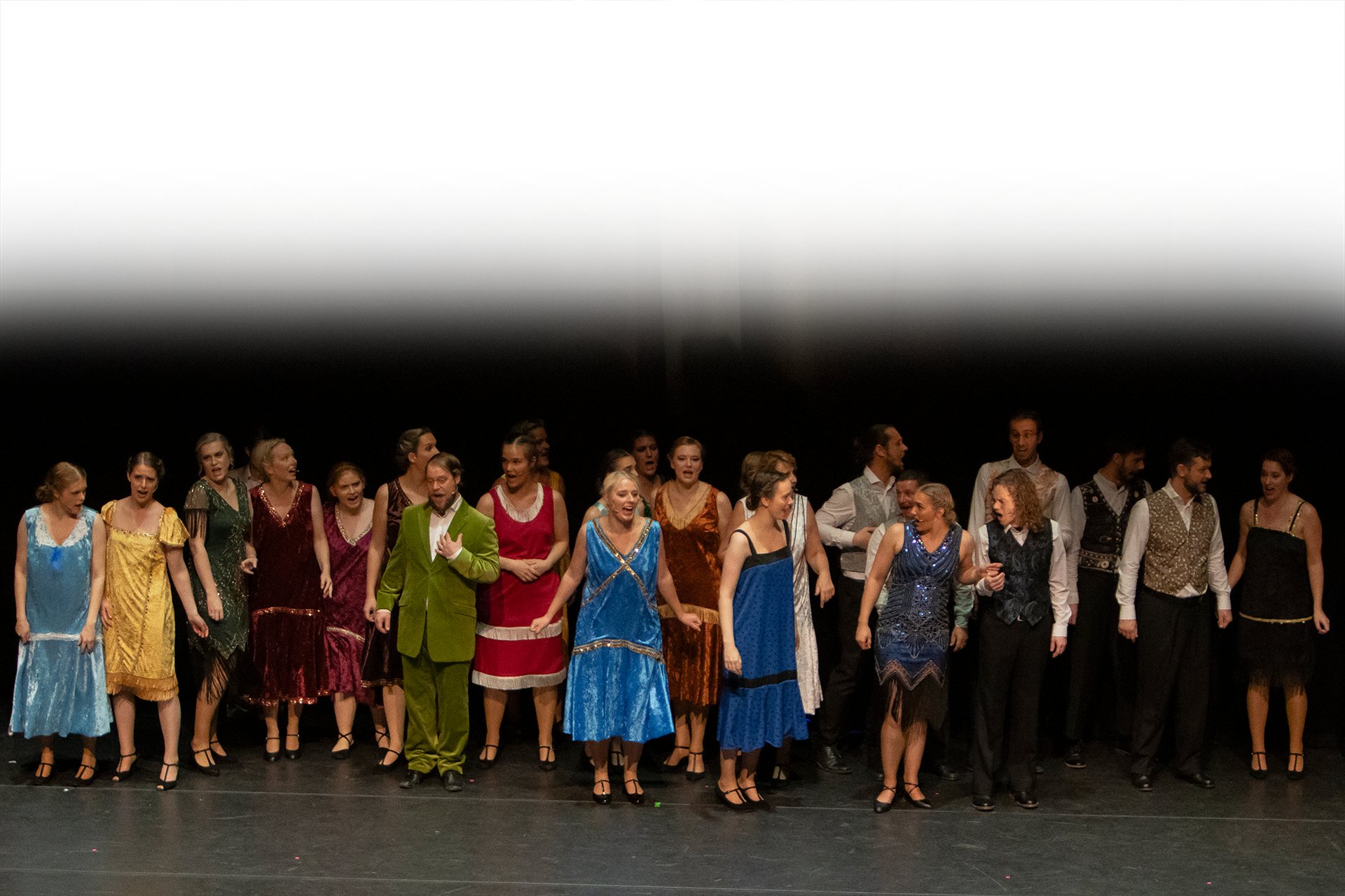 black and white bed linen