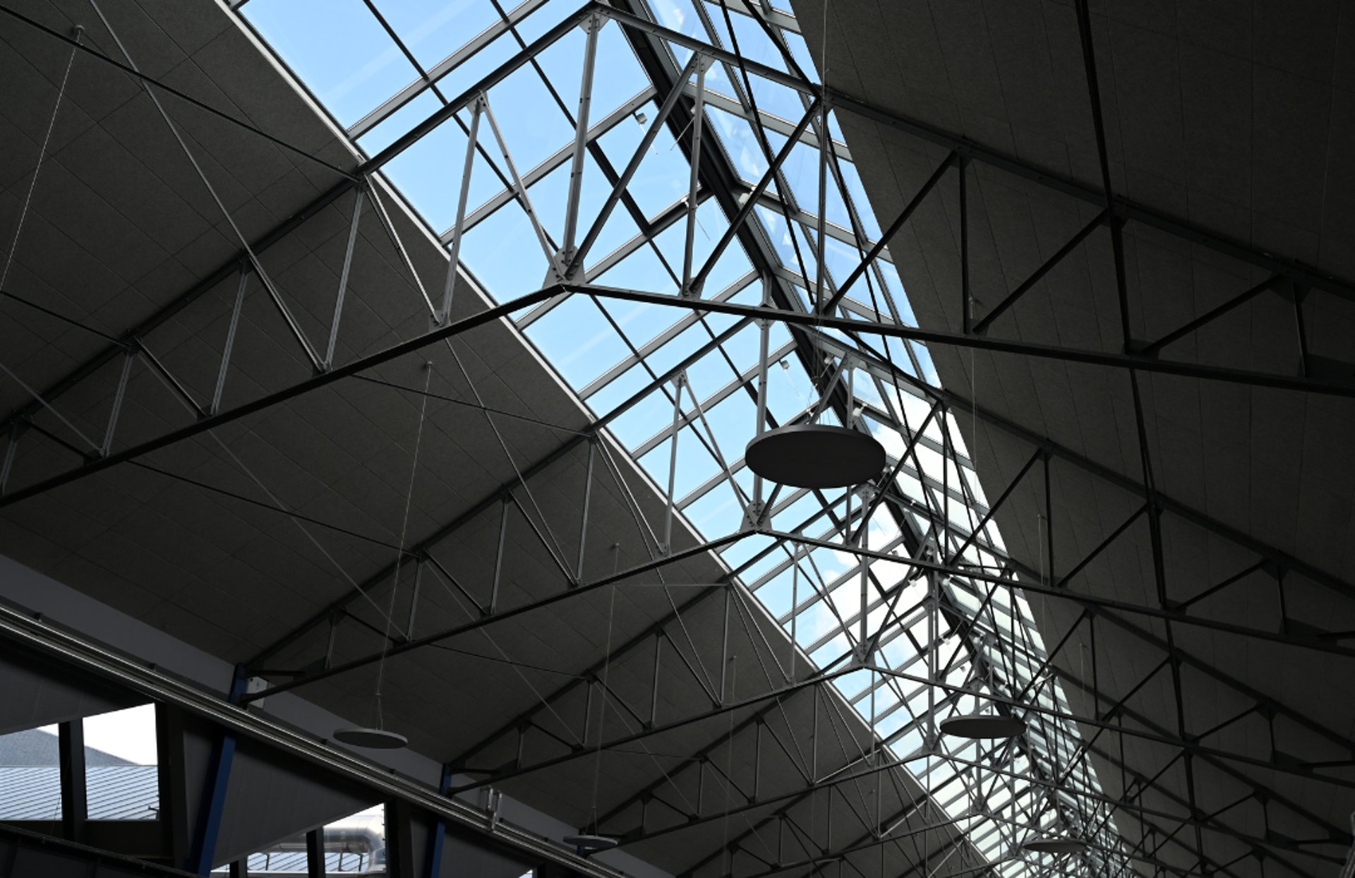 black and brown leather padded tub sofa