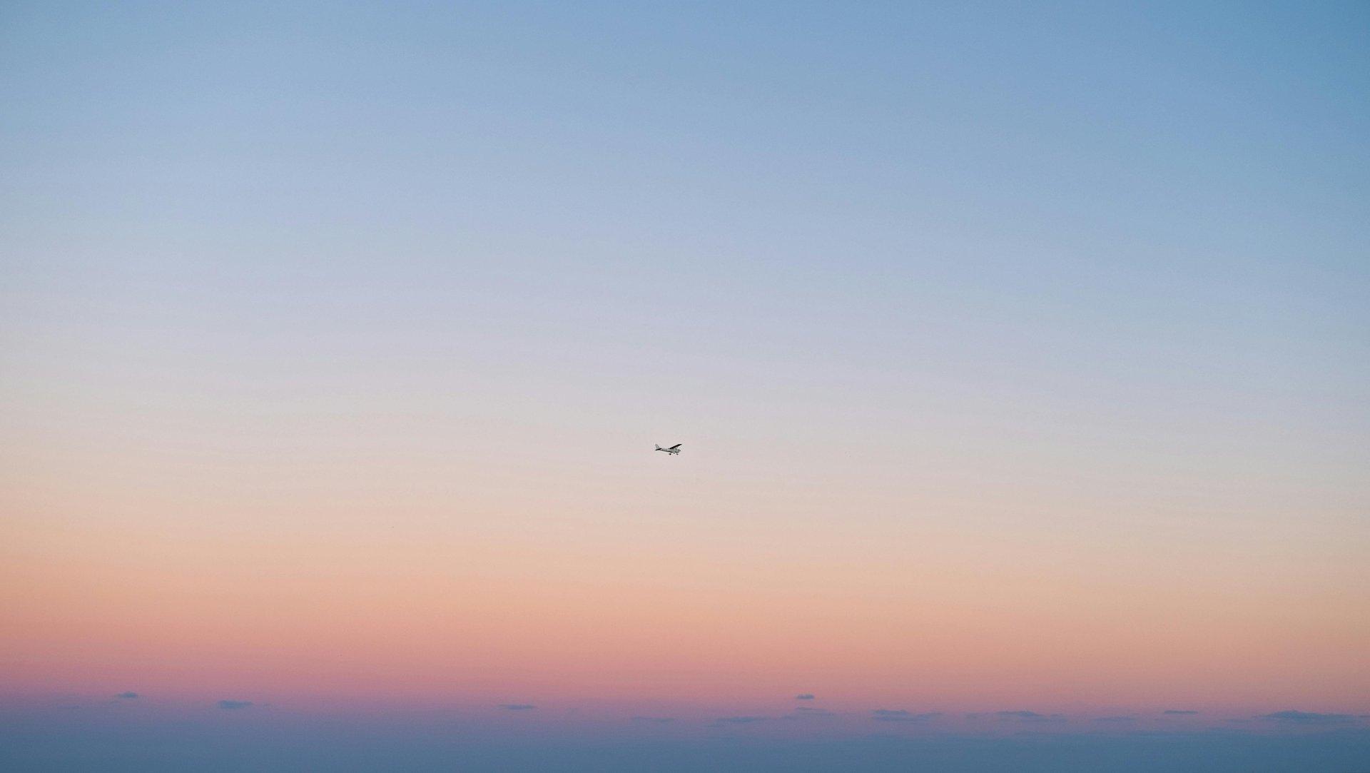 sea of clouds during daytime