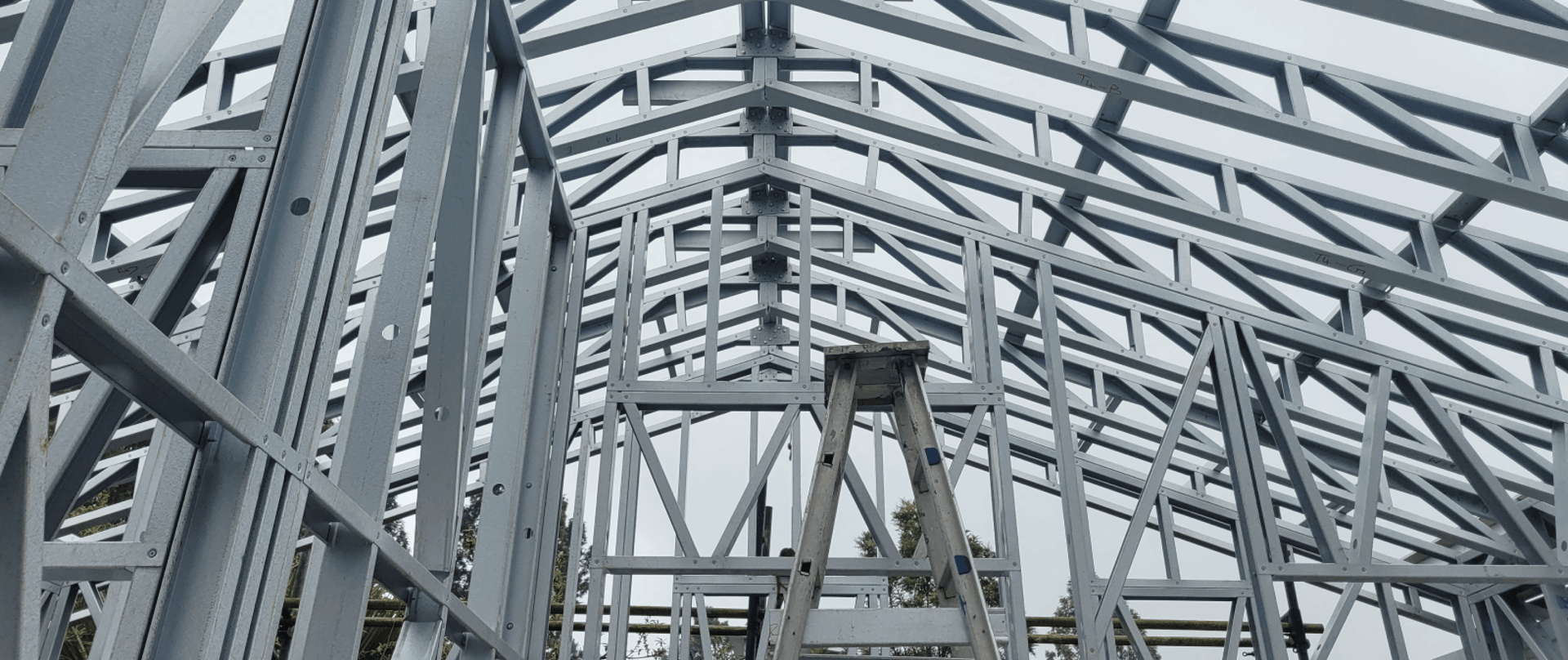 yellow and blue crane tower