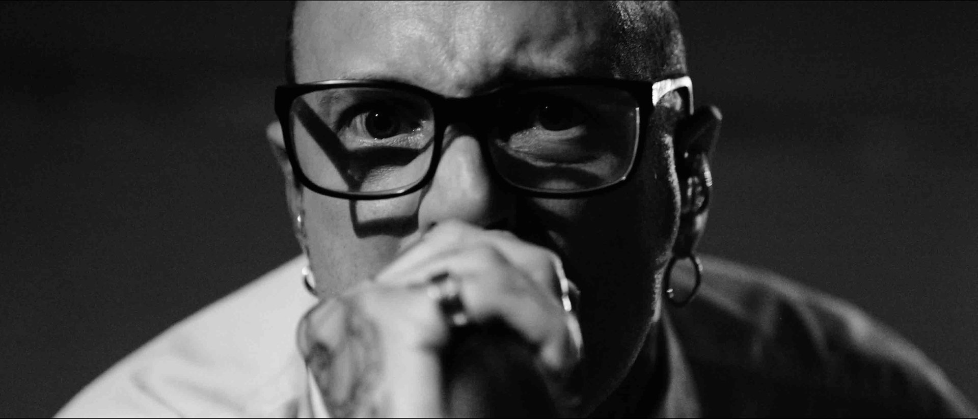 Still from the music video ELNUEVEONCE SESSION – cinematography by Mateo Sánchez Luna