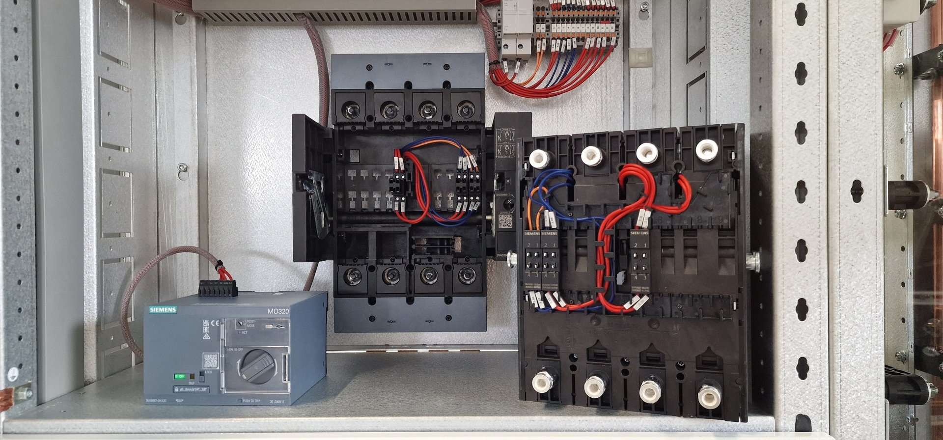 black and brown leather padded tub sofa